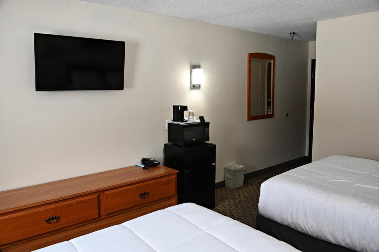 Rodeway Inn Hibbing photo 3