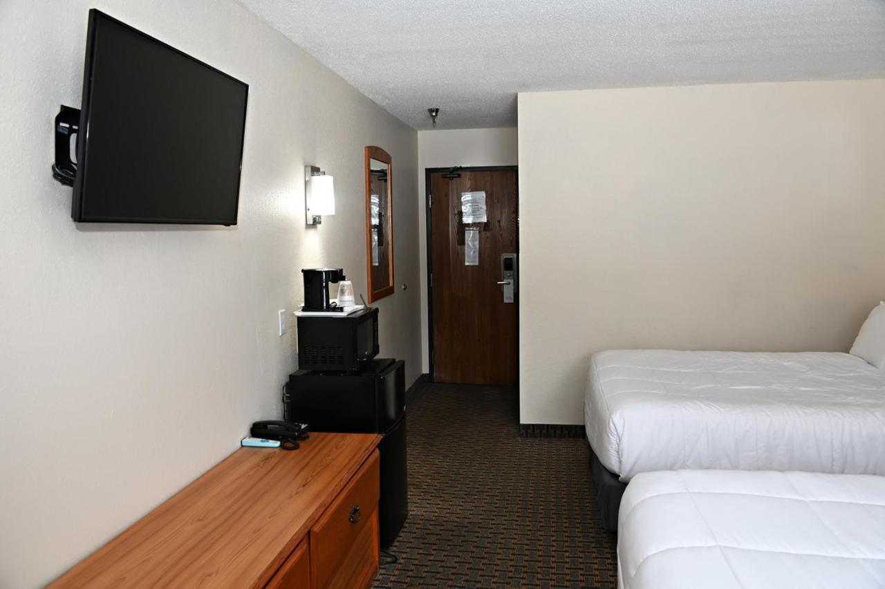 Rodeway Inn Hibbing photo 4