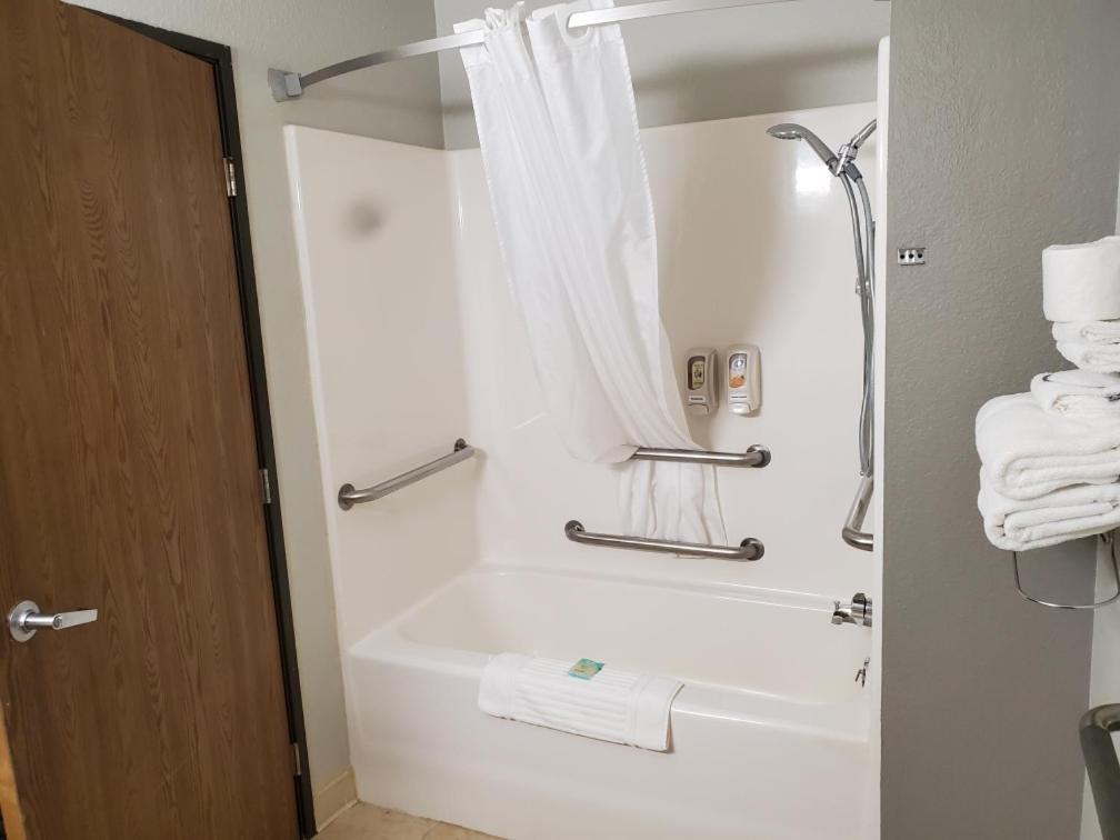 Rodeway Inn Hibbing photo 13