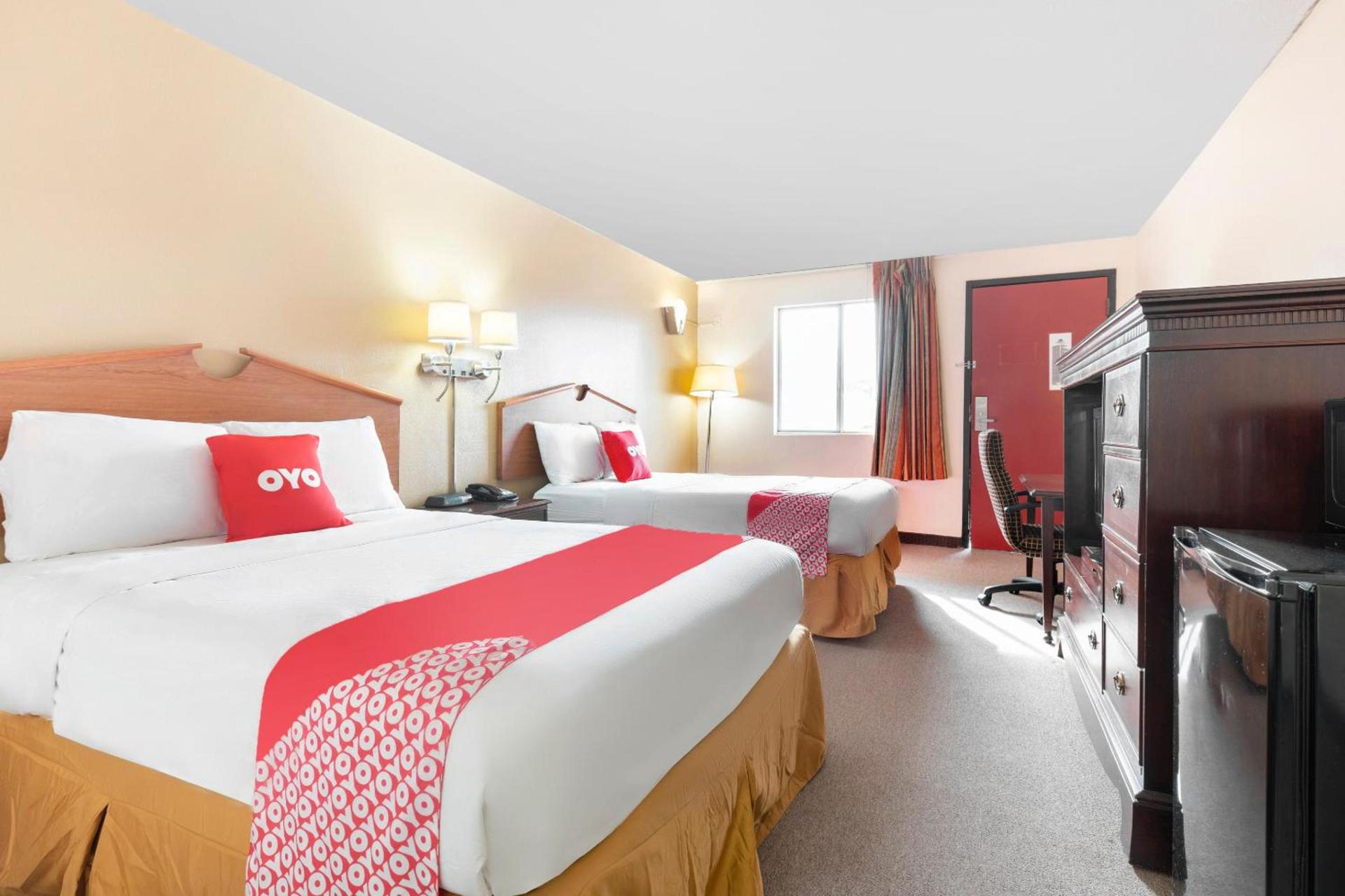 OYO Hotel Tulsa International Airport photo 10