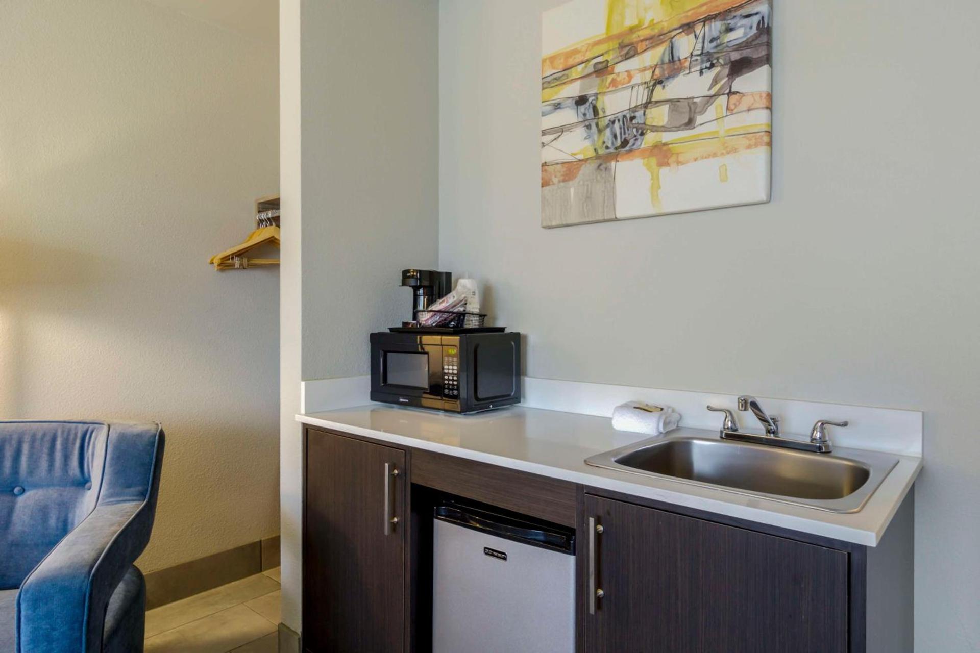 Best Western Plus Renton Inn photo 9