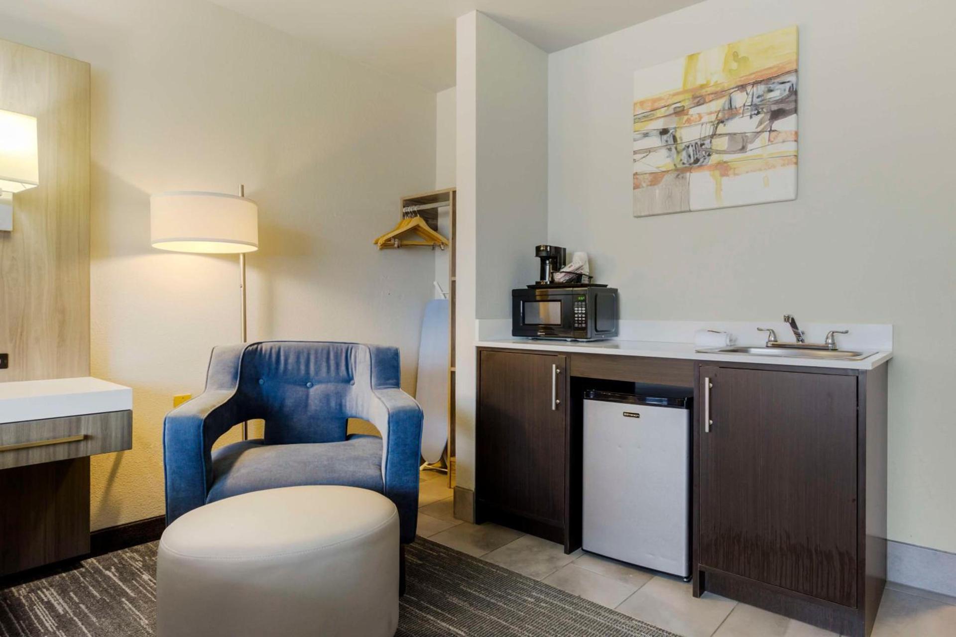 Best Western Plus Renton Inn photo 15