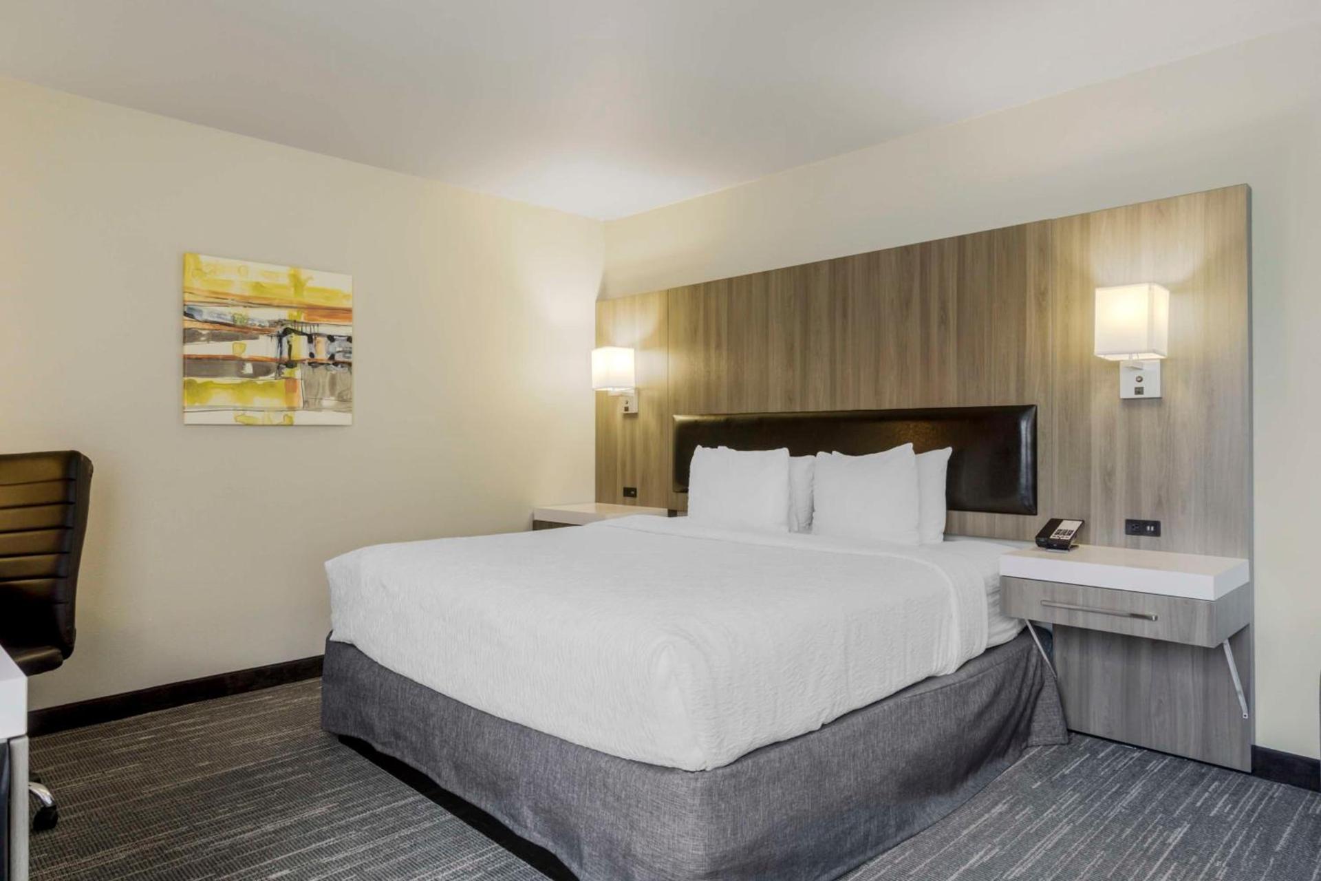 Best Western Plus Renton Inn photo 20