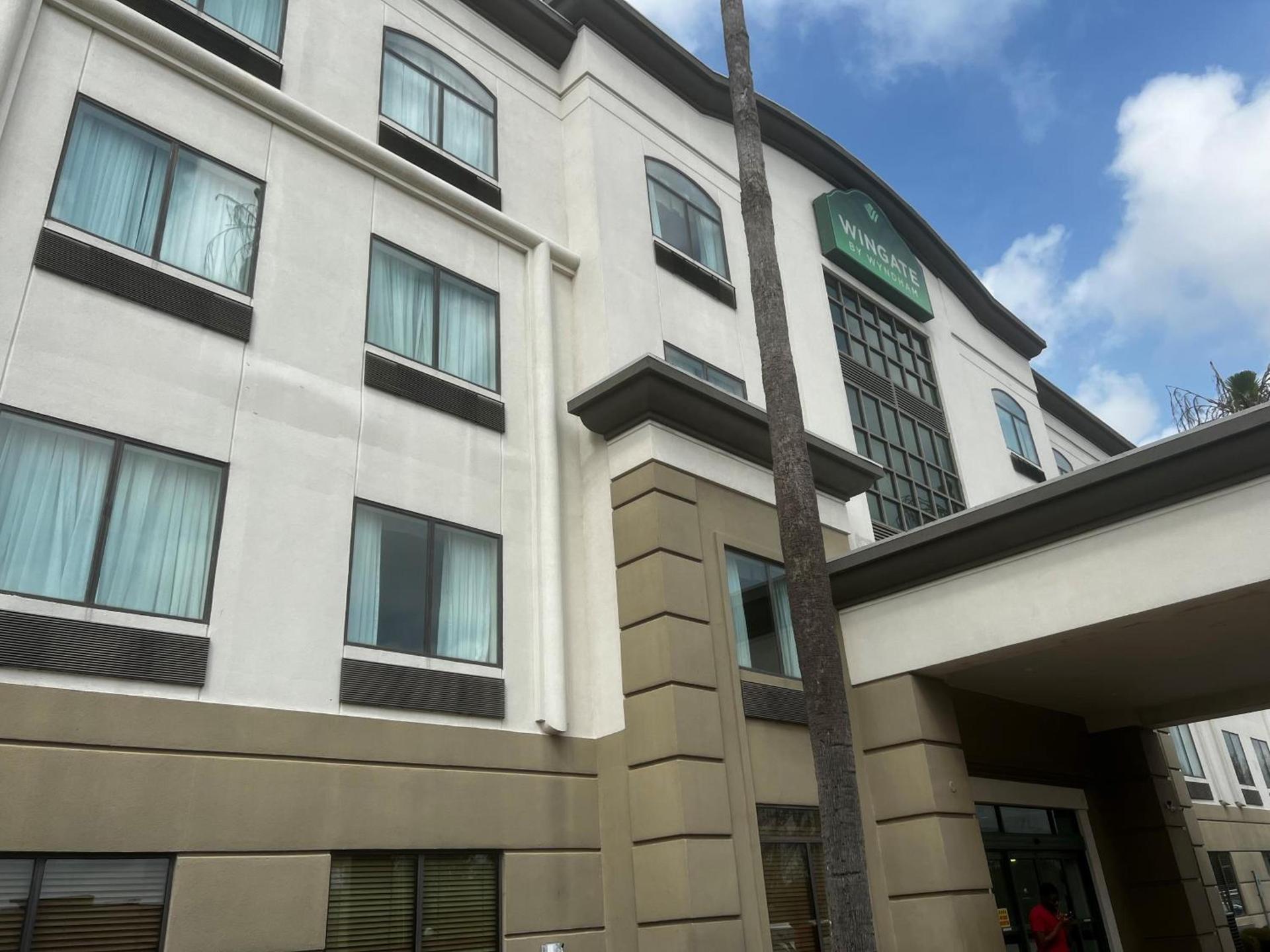 Wingate By Wyndham Houston / Willowbrook photo 21