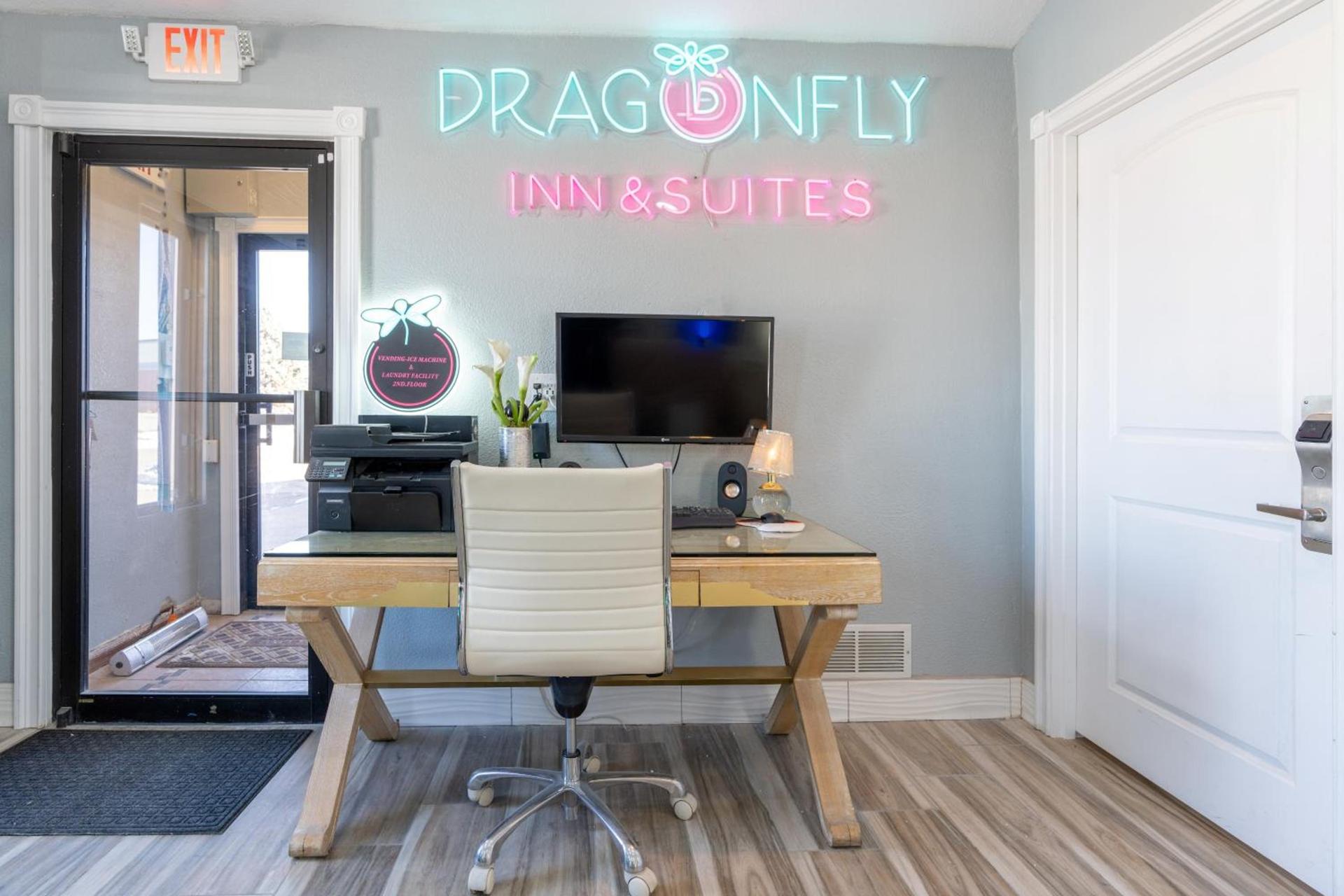 Dragonfly Inn & Suites photo 3