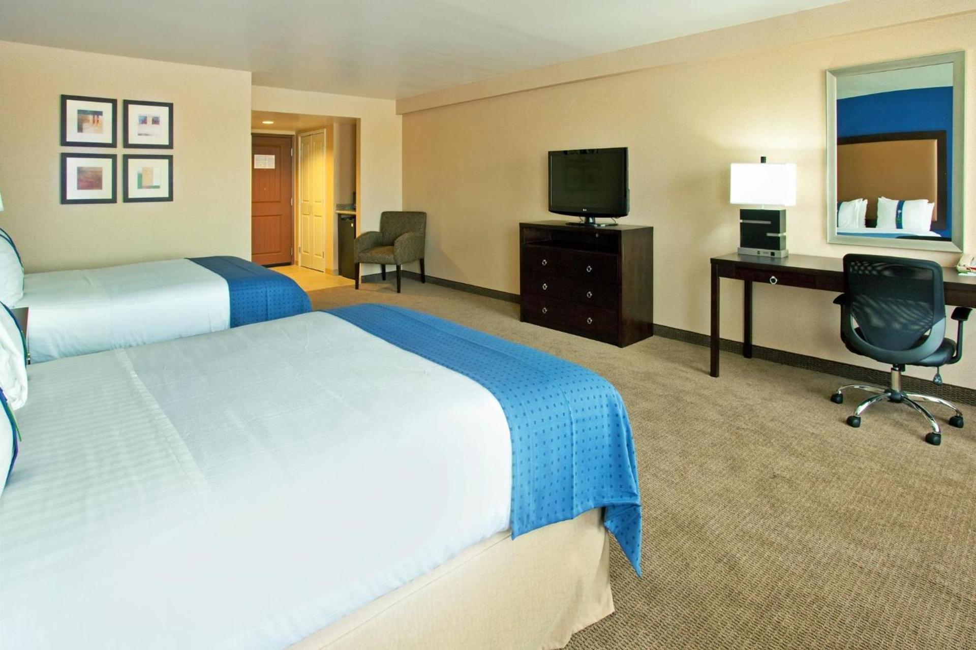 Holiday Inn & Suites Phoenix Airport by IHG photo 15