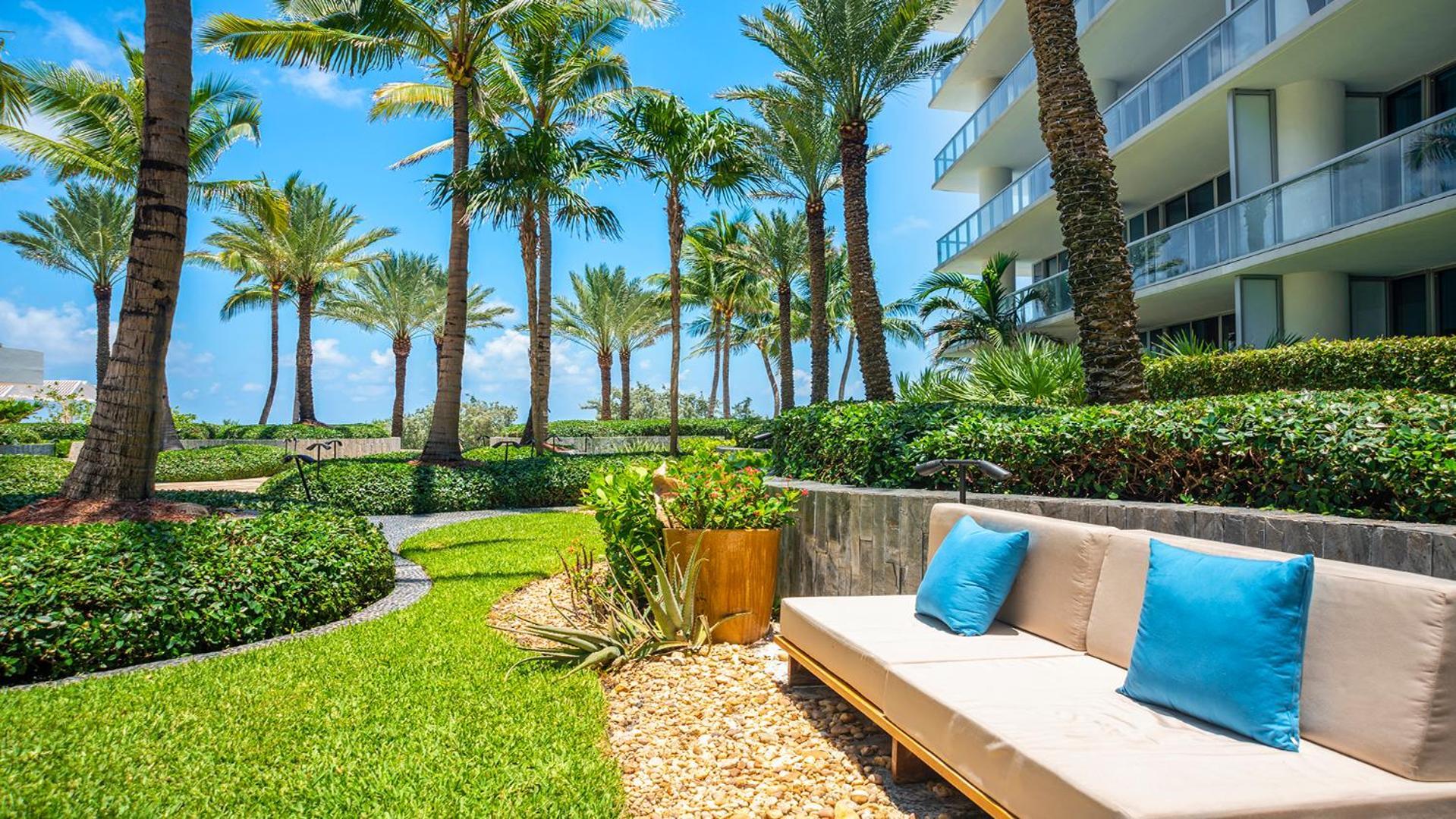 1 Bedroom Private Residence at Carillon Miami Resort -911 photo 3