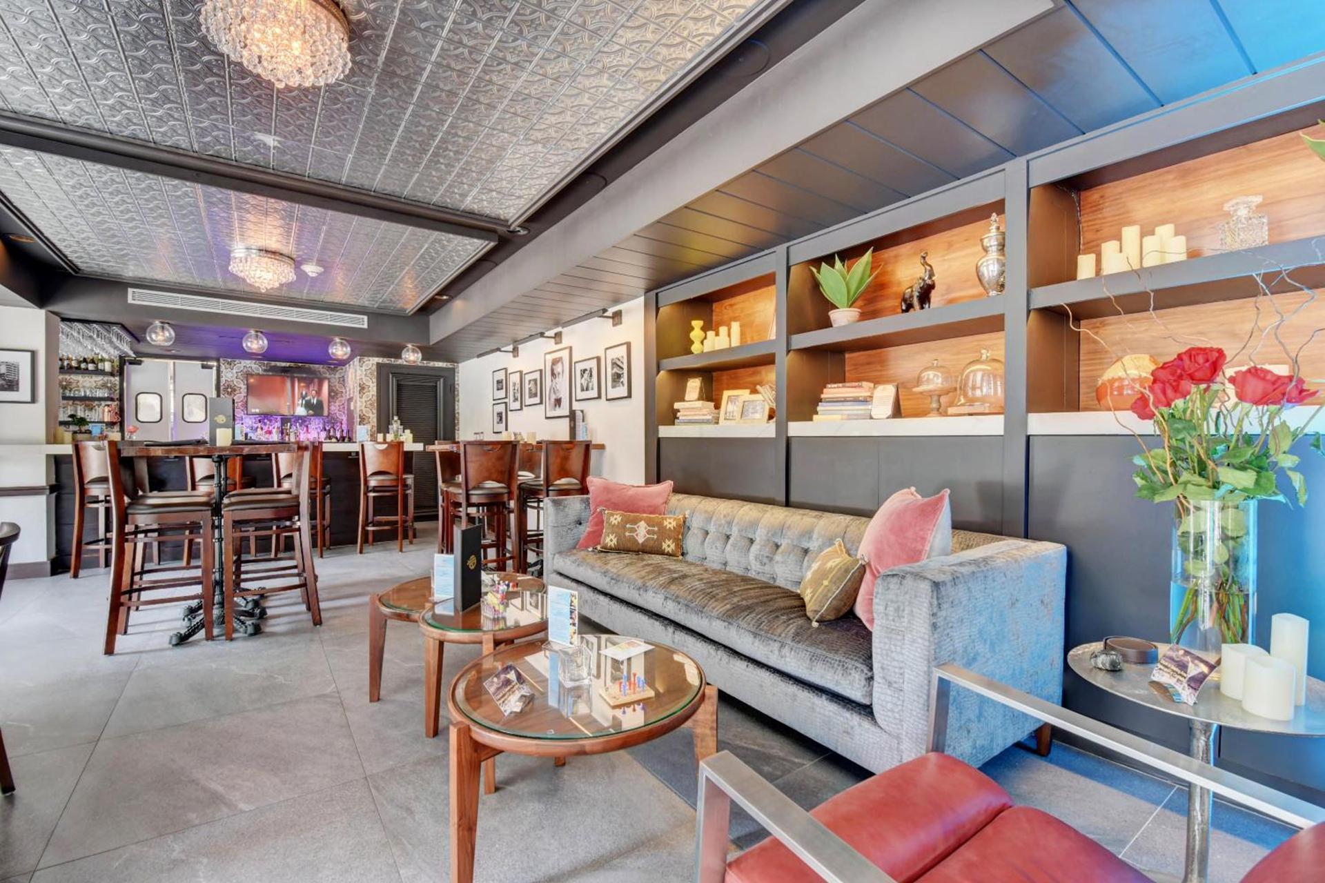 The Mutiny Luxury Suites Hotel photo 46