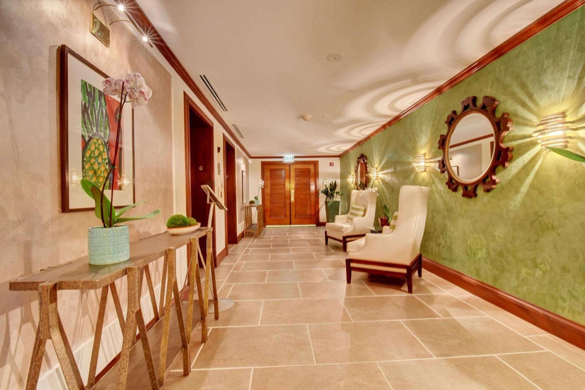 The Mutiny Luxury Suites Hotel photo 50