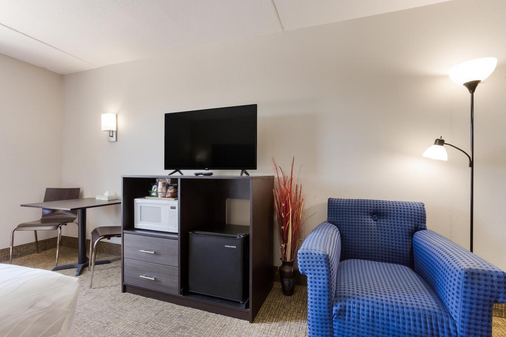 Rodeway Inn Branson, Brick House photo 26