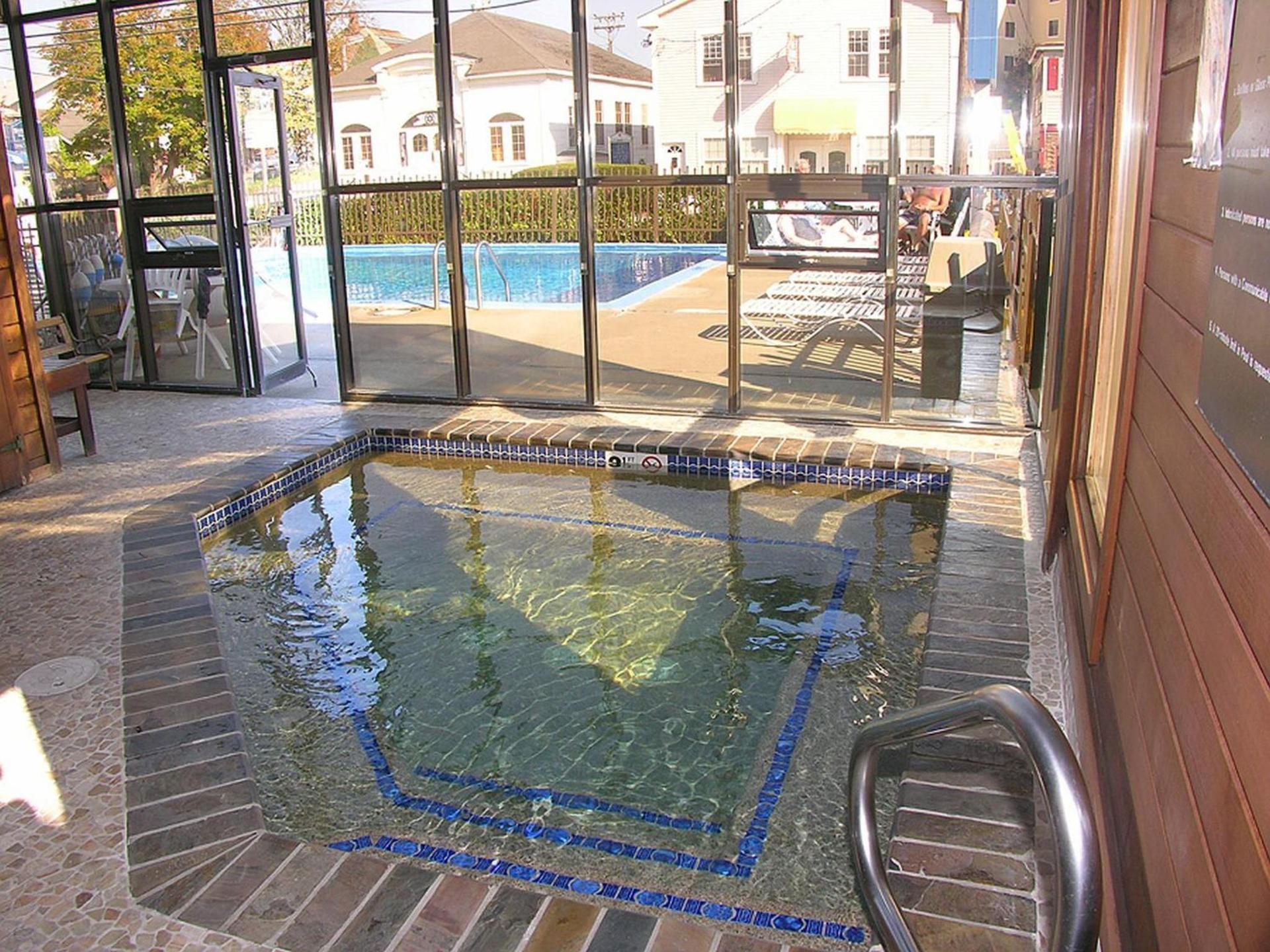 Beau Rivage Motel photo 2