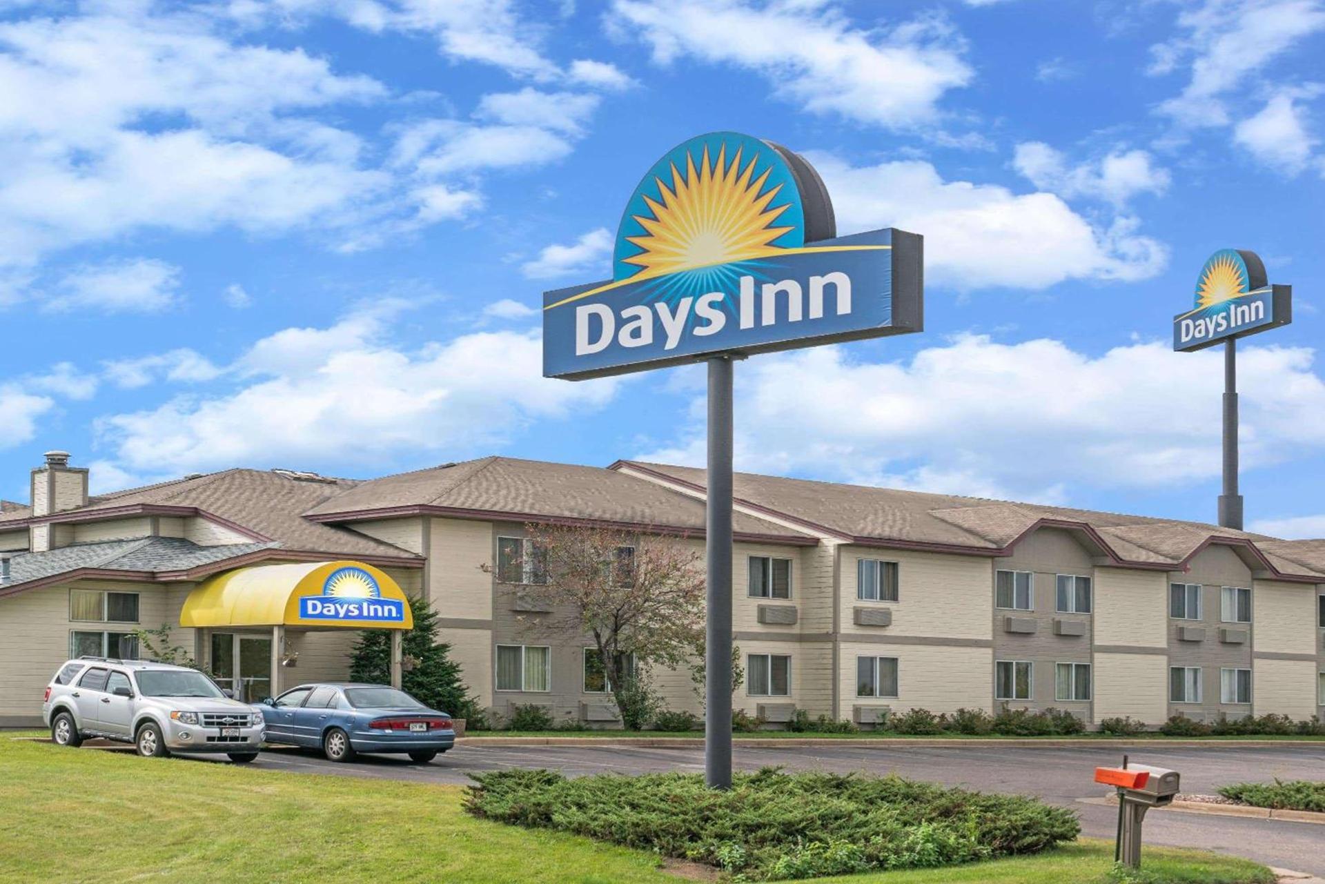 Days Inn by Wyndham West-Eau Claire photo 4