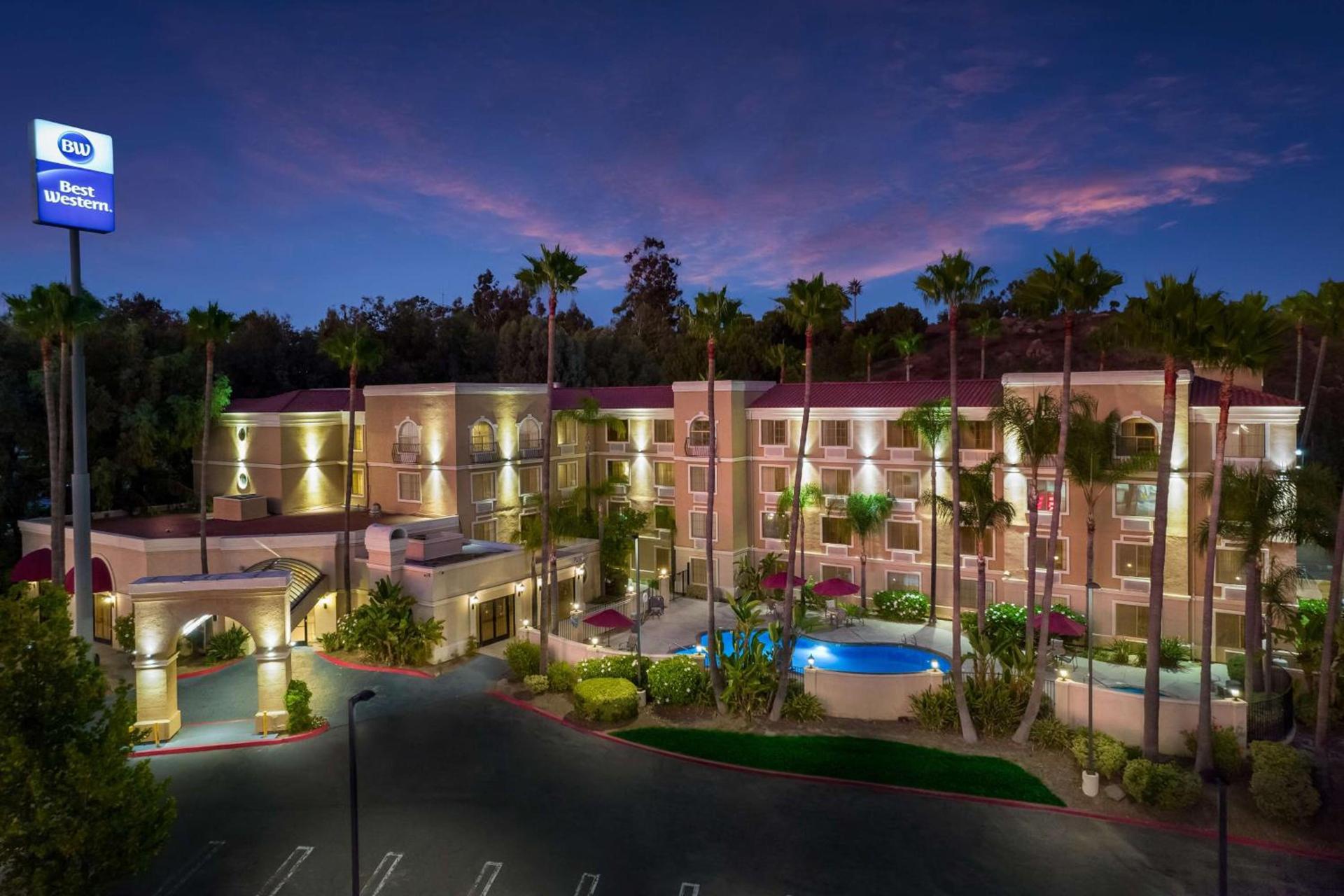 Best Western Escondido Hotel photo 26