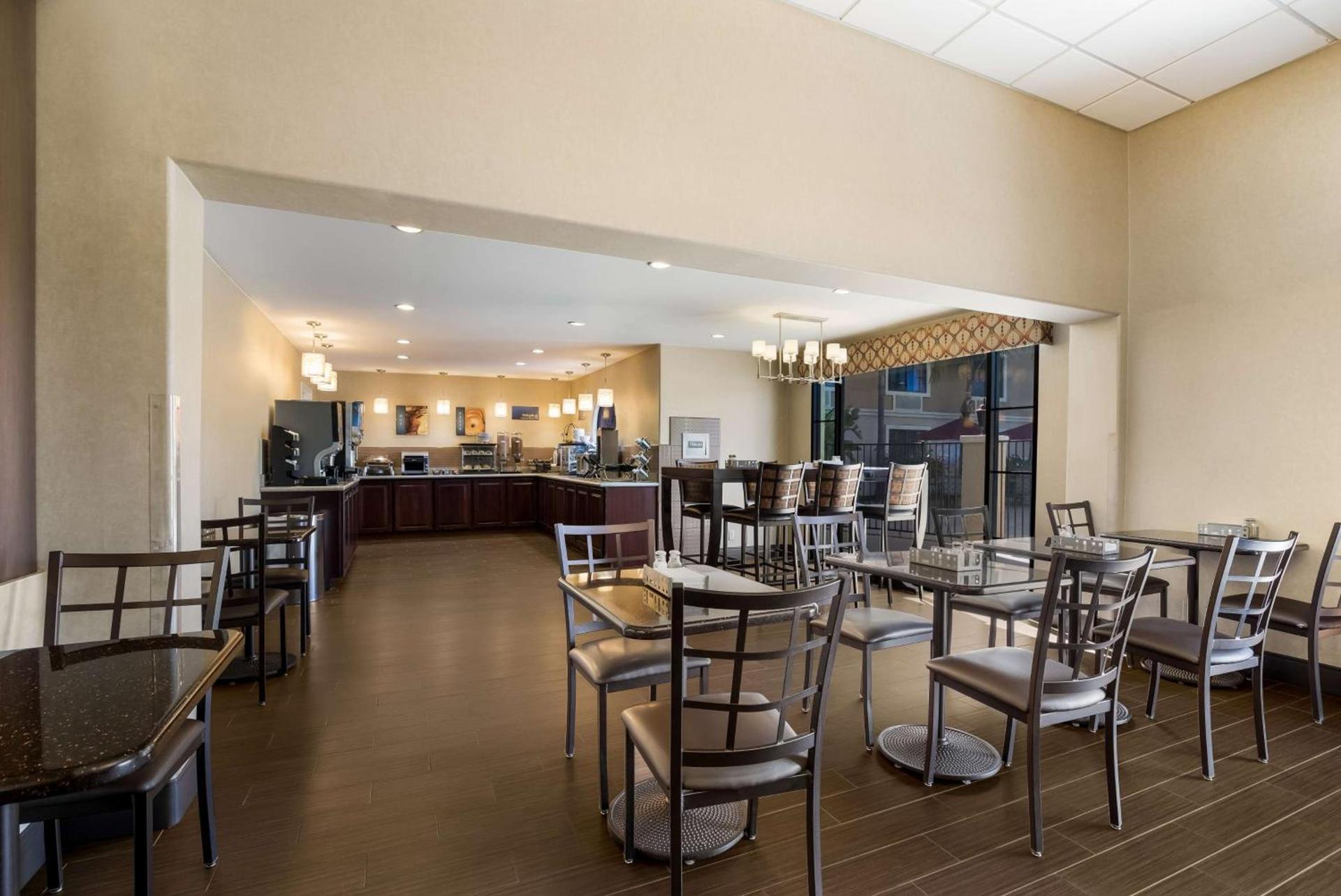Best Western Escondido Hotel photo 7