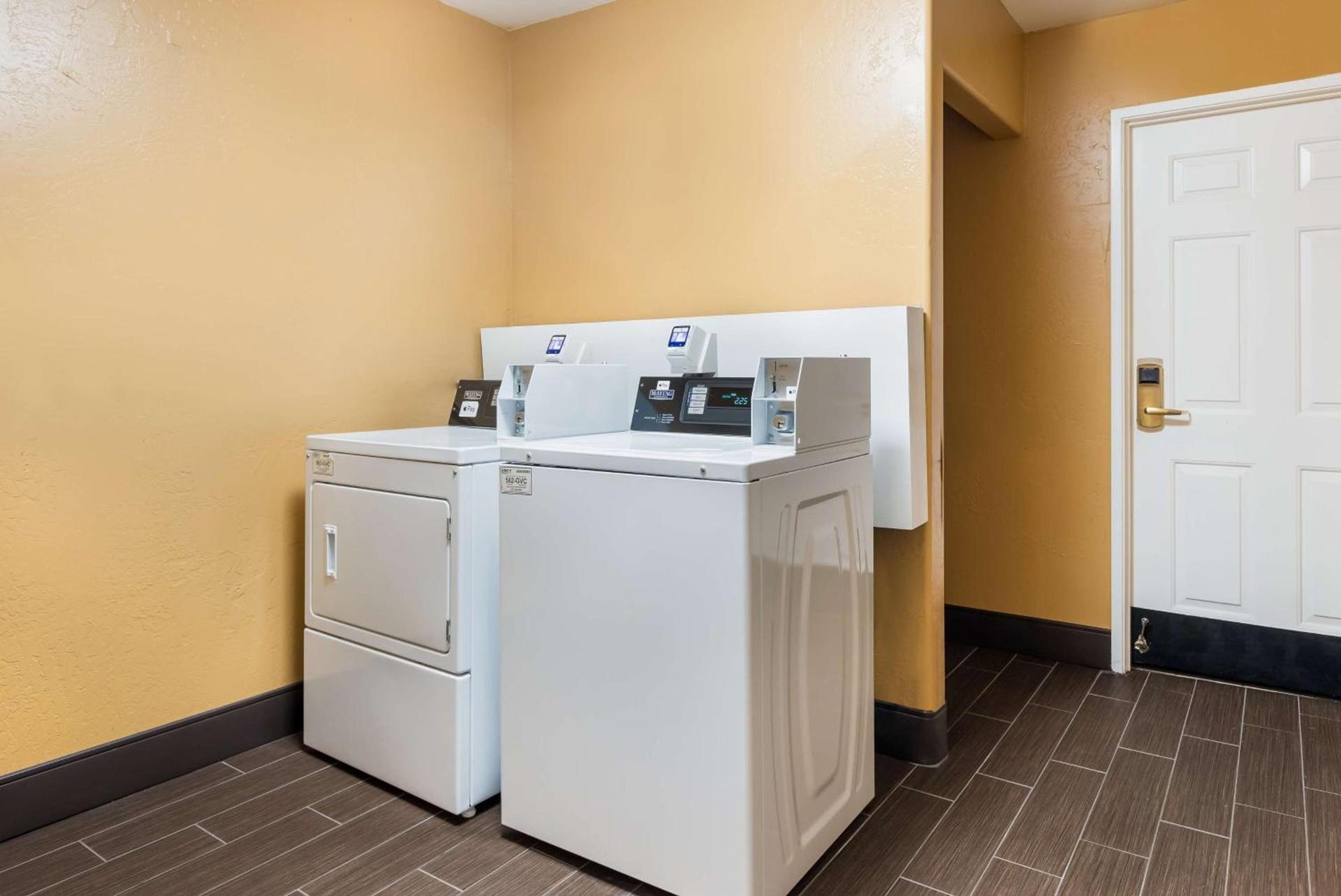 Best Western Escondido Hotel photo 30