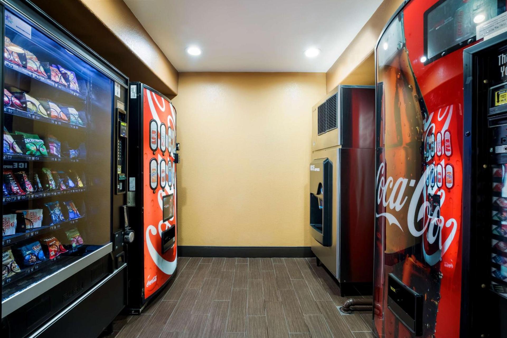 Best Western Escondido Hotel photo 31