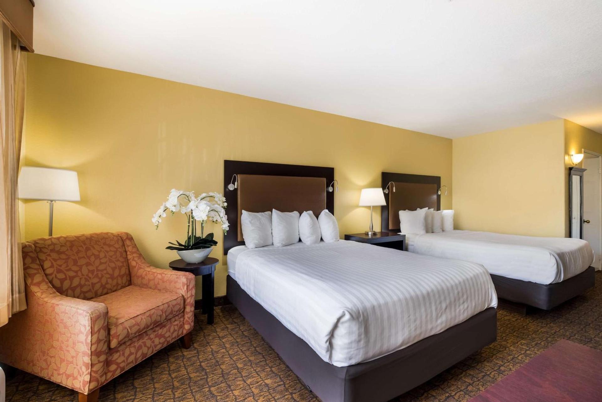 Best Western Escondido Hotel photo 14
