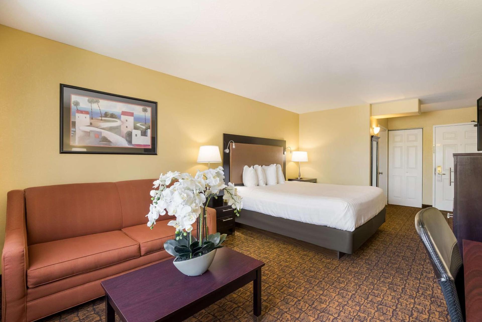 Best Western Escondido Hotel photo 20