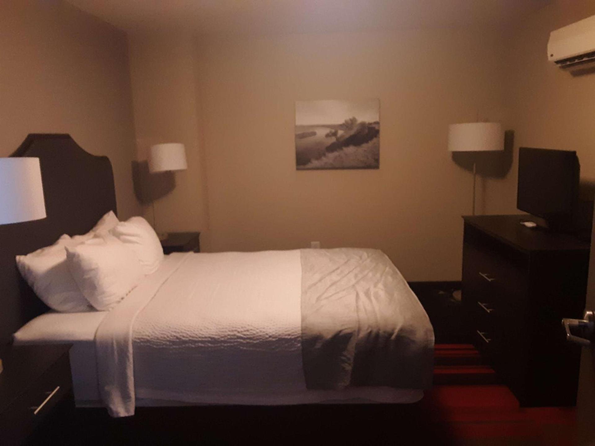 Best Western Roosevelt Place photo 14