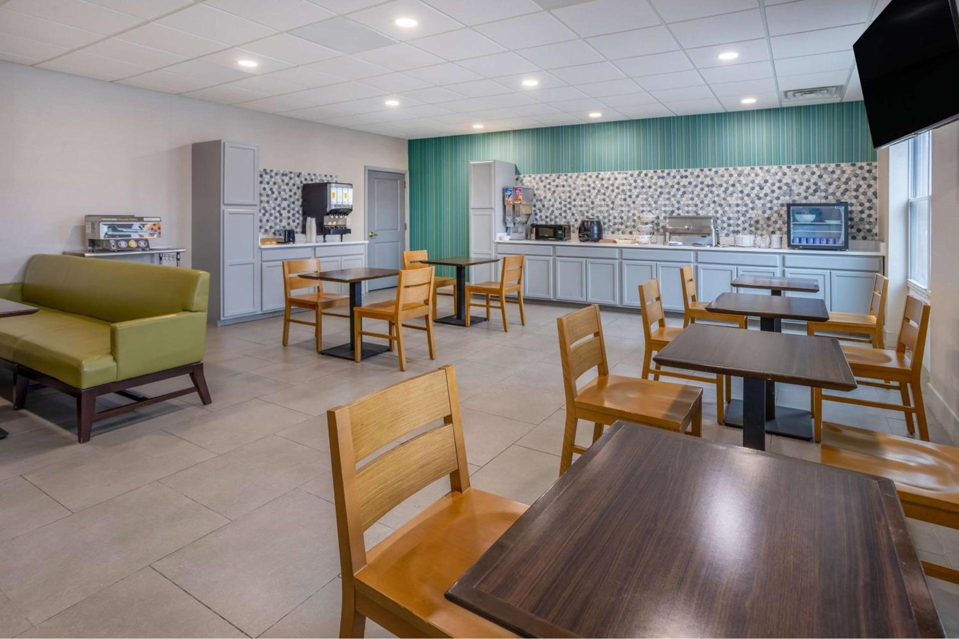 Wingate by Wyndham Waldorf - Washington DC Area photo 46