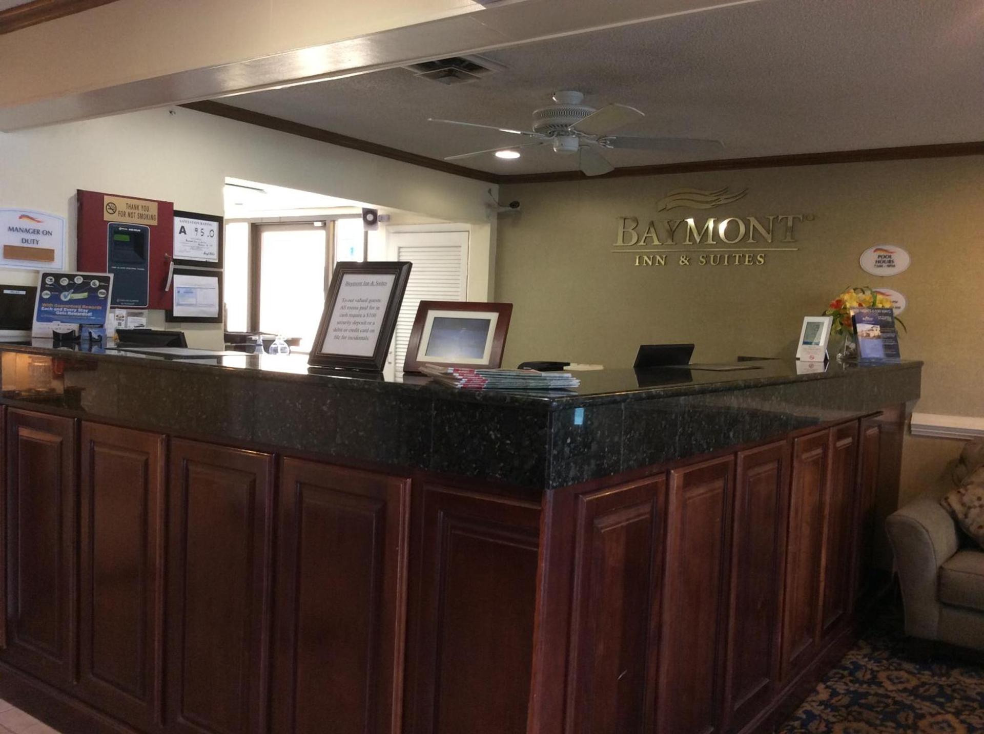 Best Western Greensboro Coliseum Inn photo 24