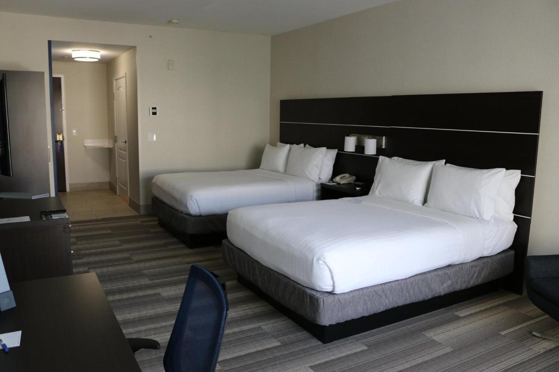 Holiday Inn Express Hotel & Suites El Dorado Hills by IHG photo 30