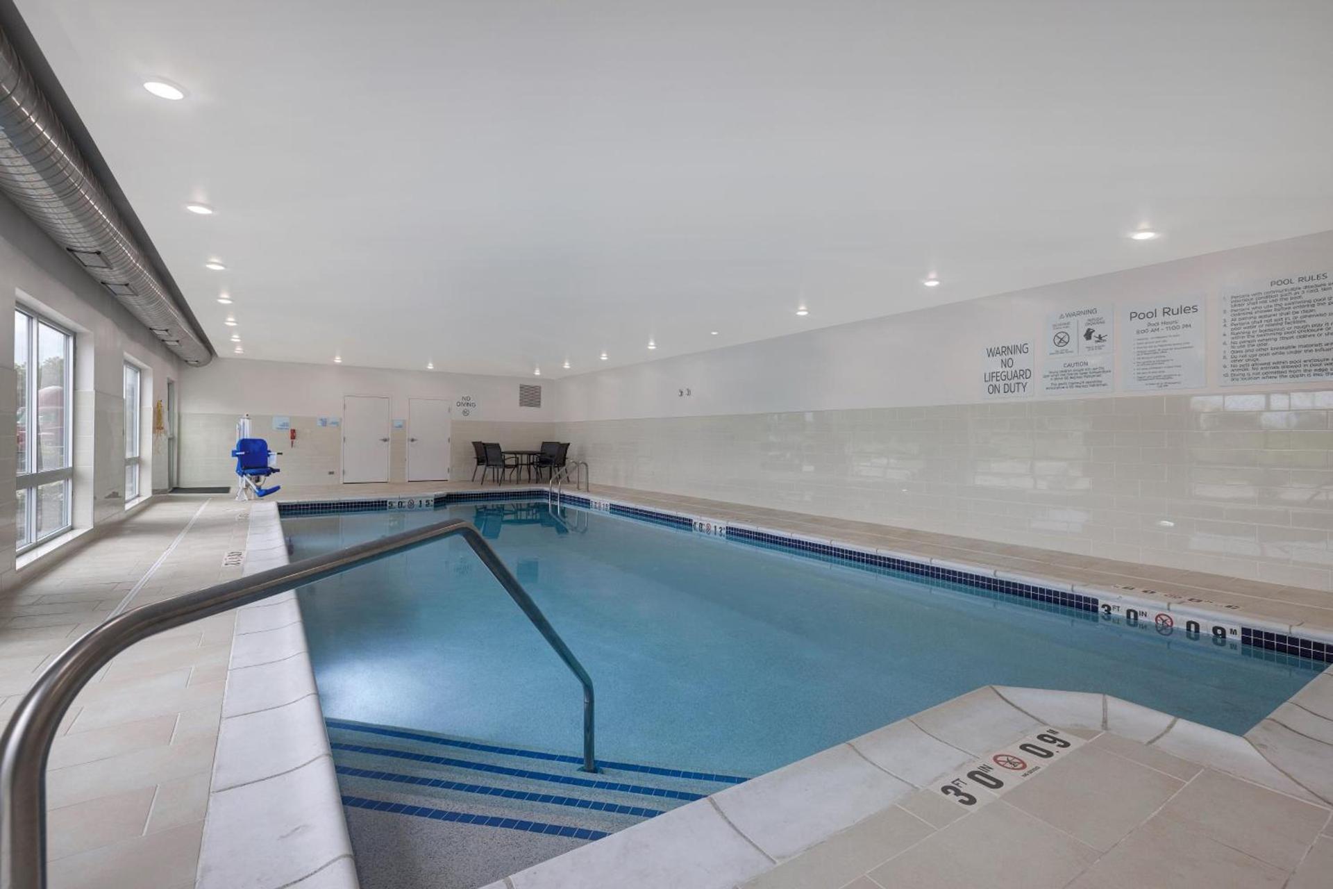 Holiday Inn Express & Suites - Ann Arbor - University South by IHG photo 25