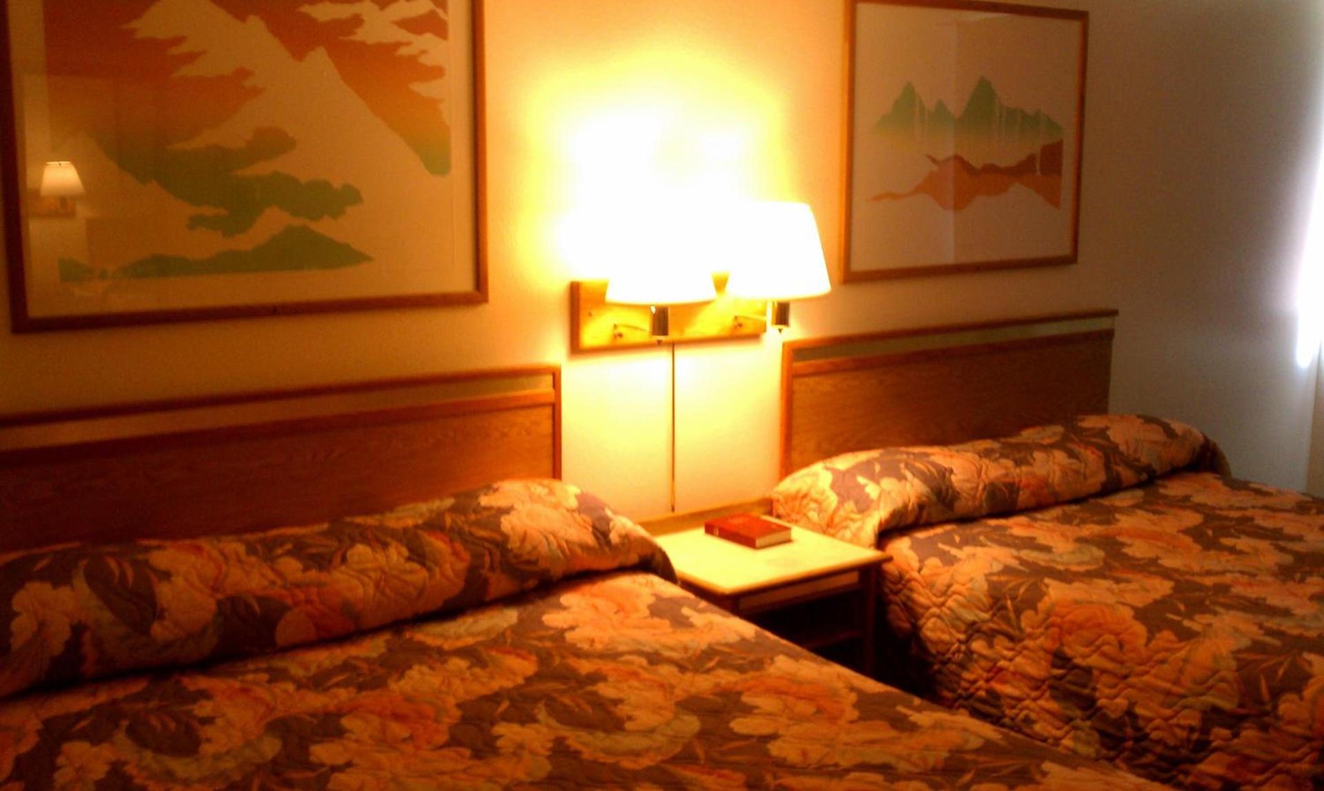 Colorado River Value Inn photo 9