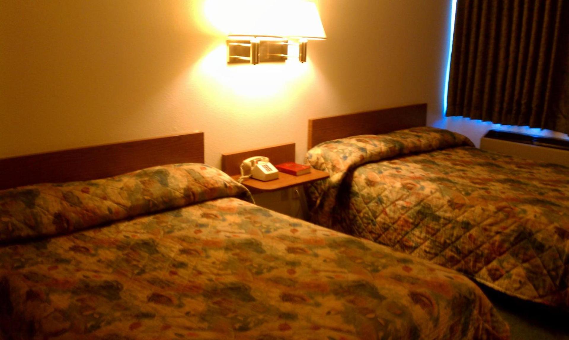 Colorado River Value Inn photo 11