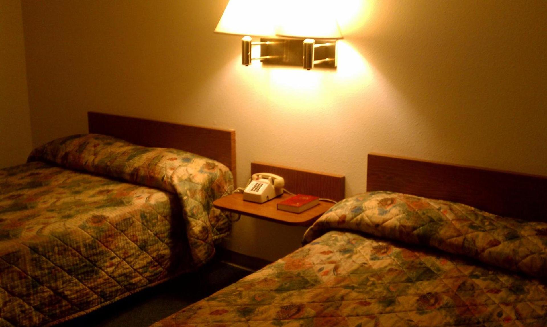 Colorado River Value Inn photo 12