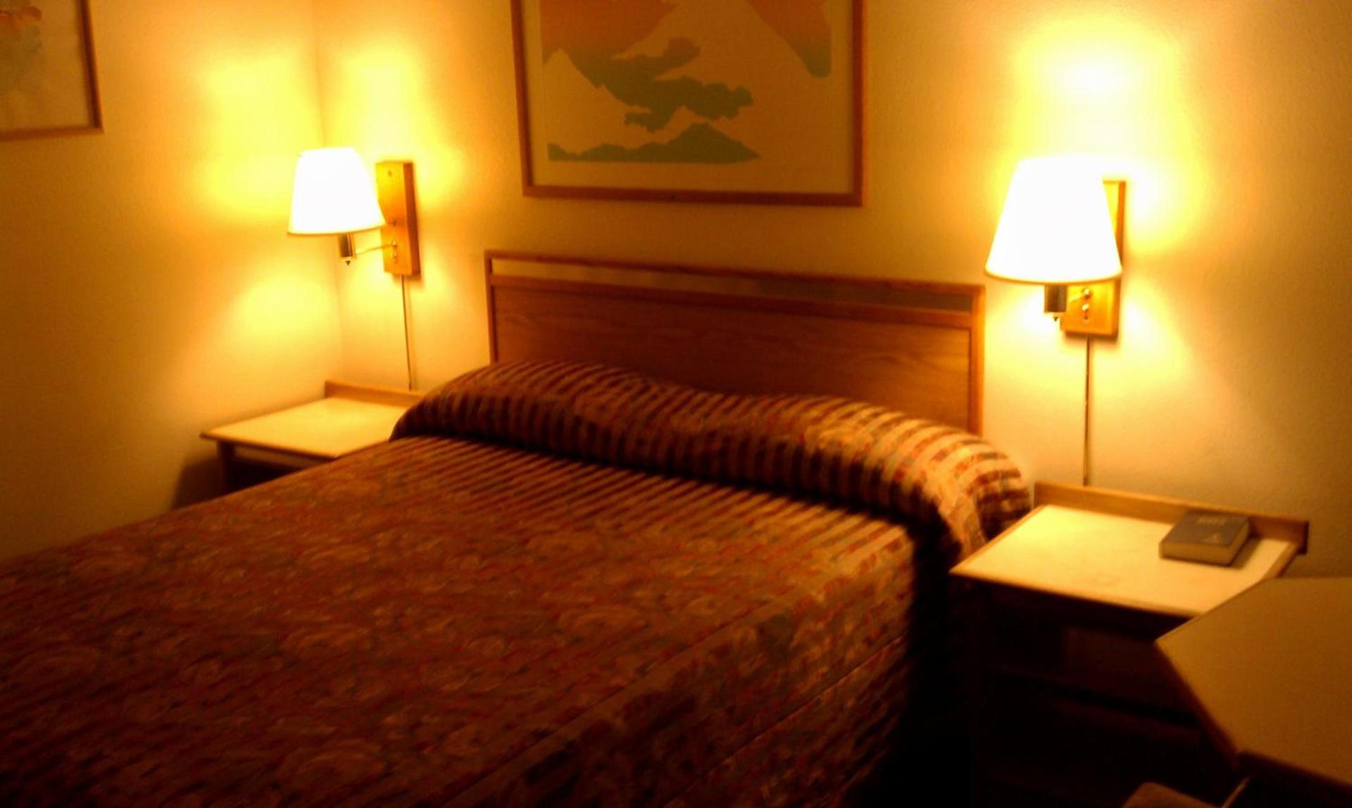 Colorado River Value Inn photo 17