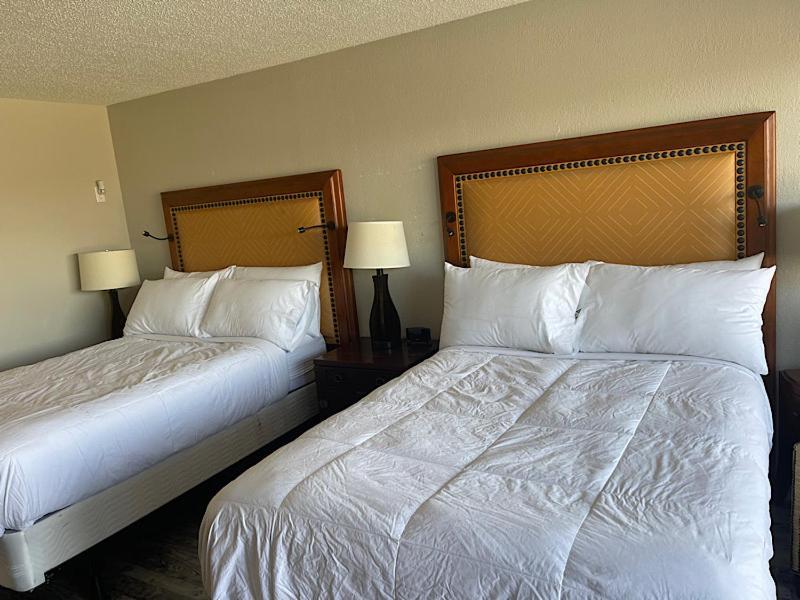Days Inn by Wyndham Branson Ozarks photo 38