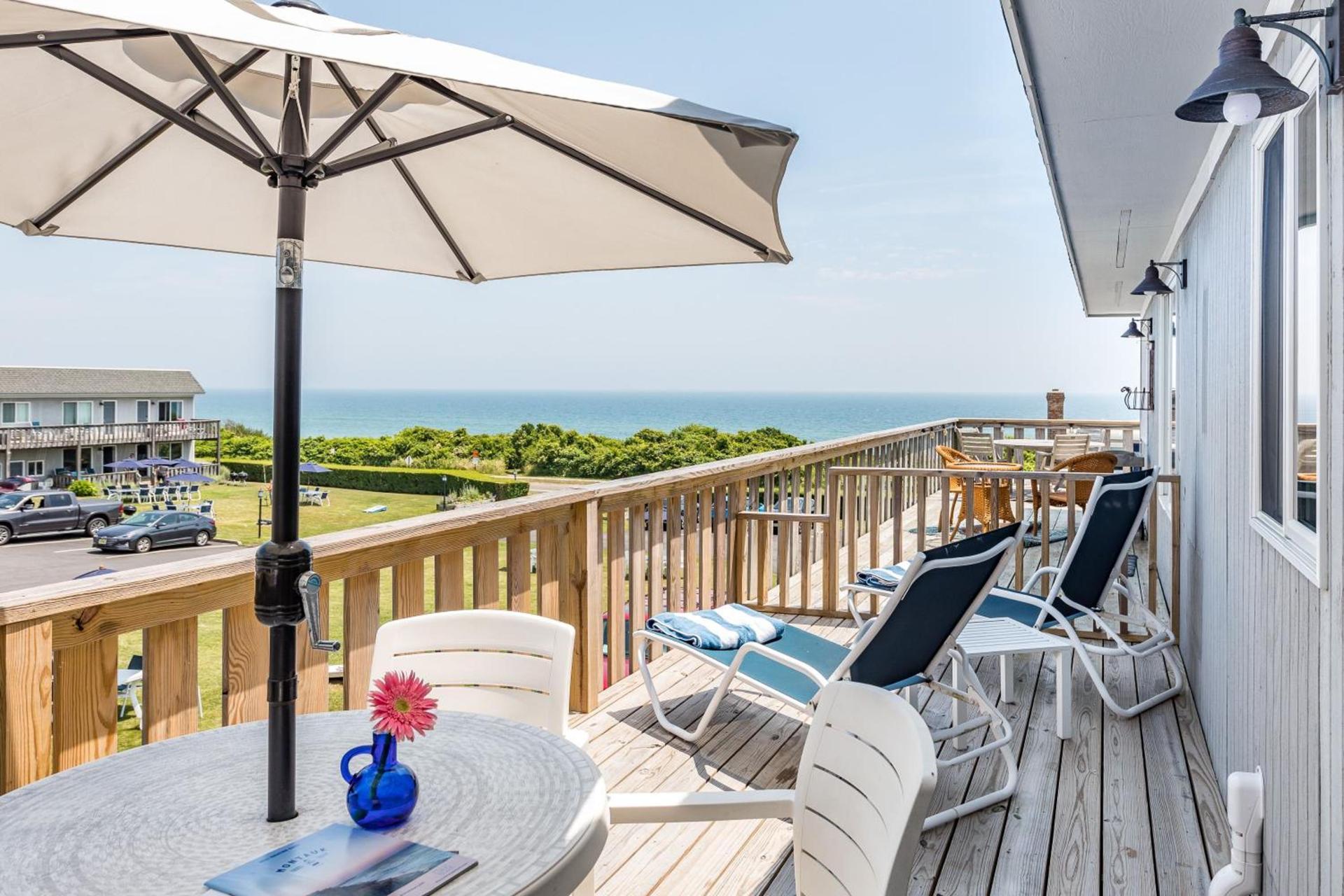 Hartman's Briney Breezes Beach Resort photo 6