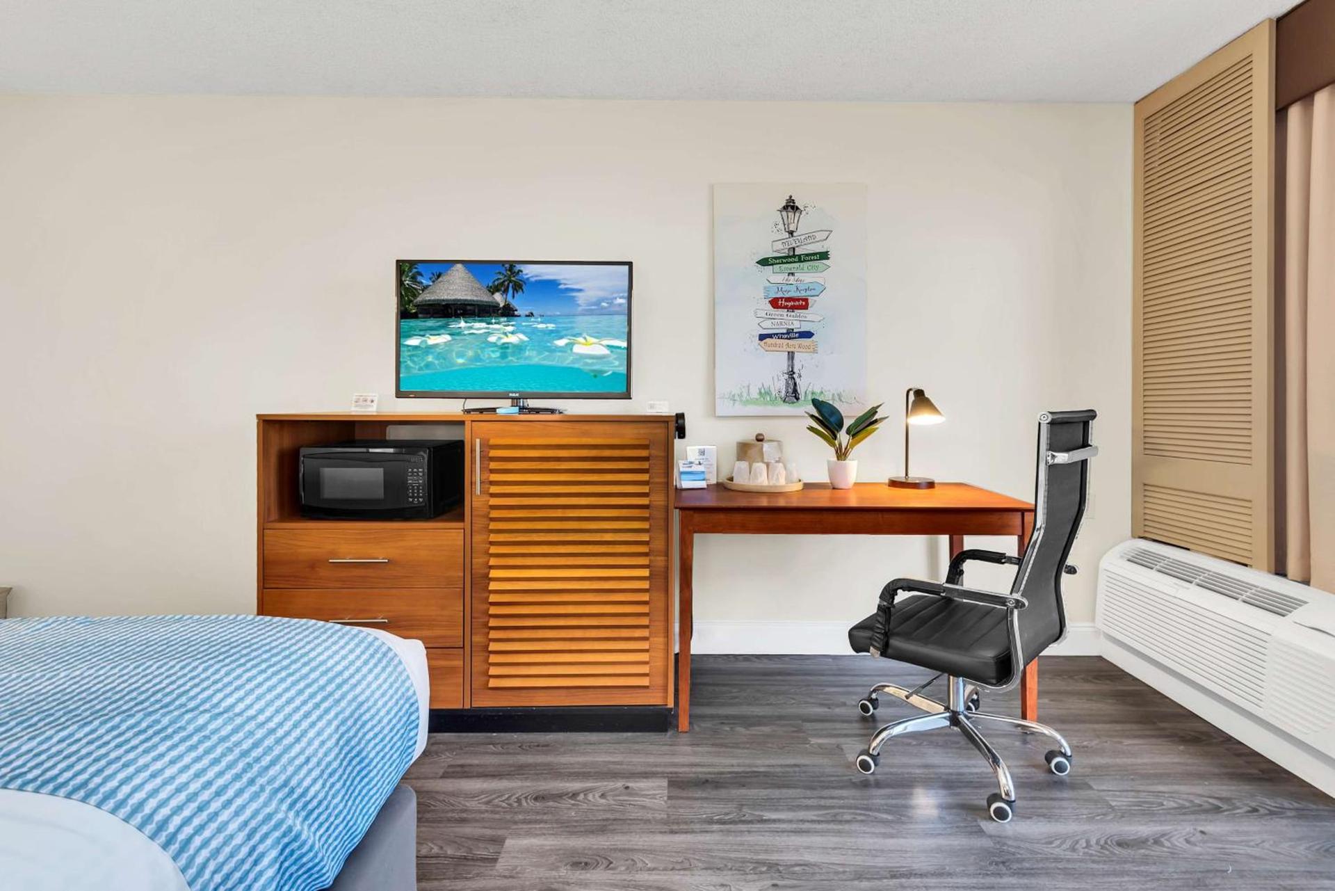Best Western Orlando Gateway Hotel photo 20
