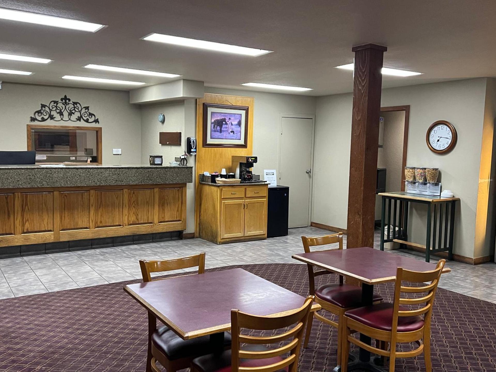 Cattle country lodge photo 7