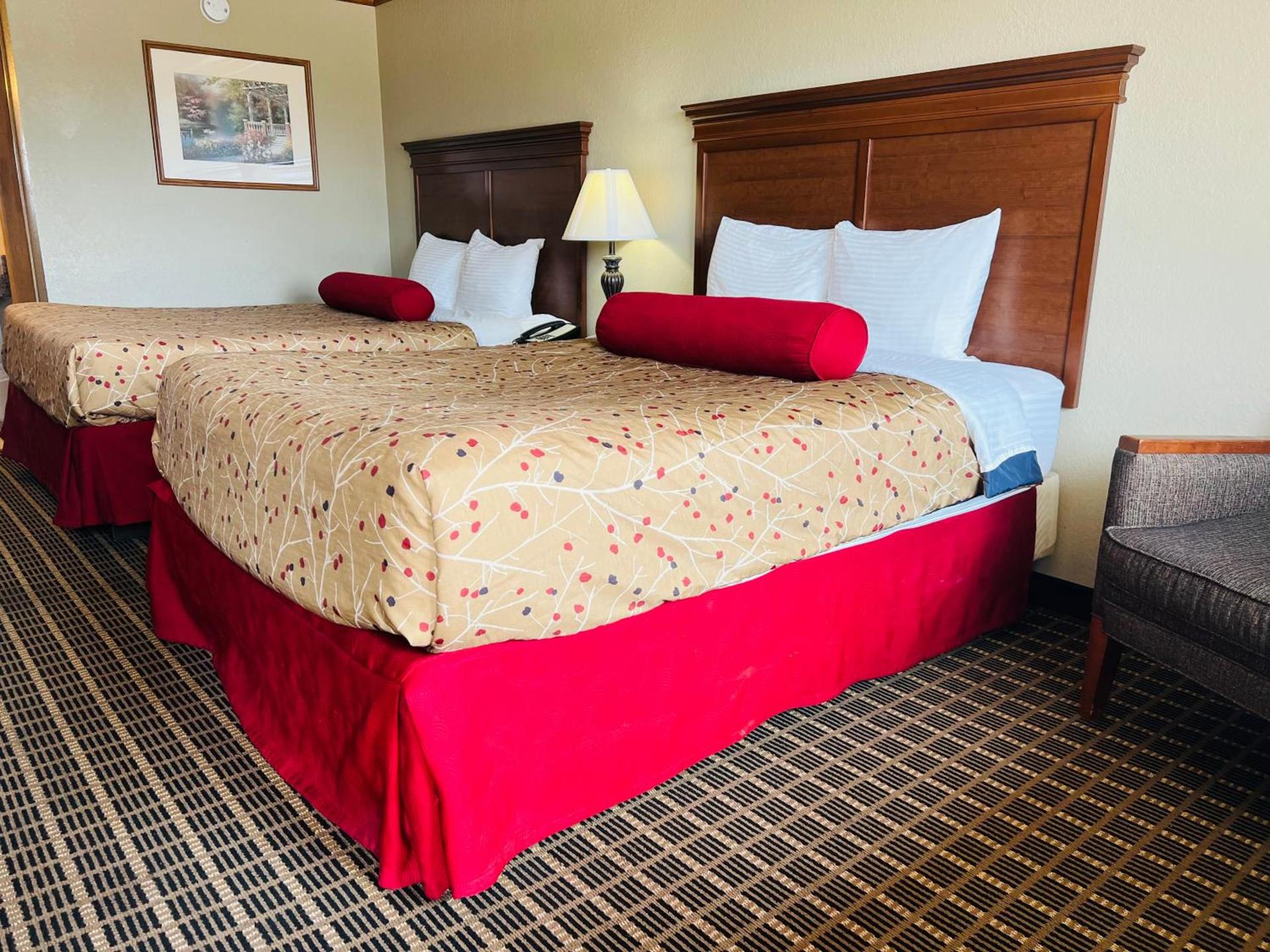 Cattle country lodge photo 32