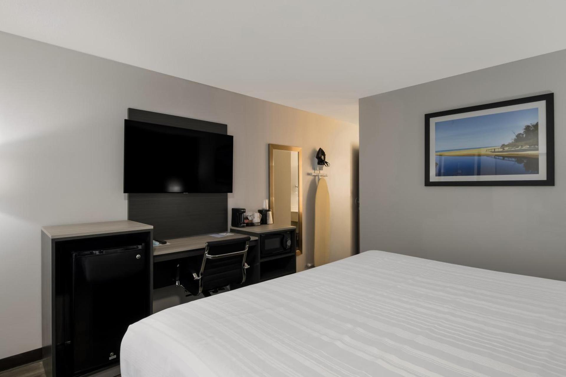 Quality Inn South Bend near Notre Dame photo 58