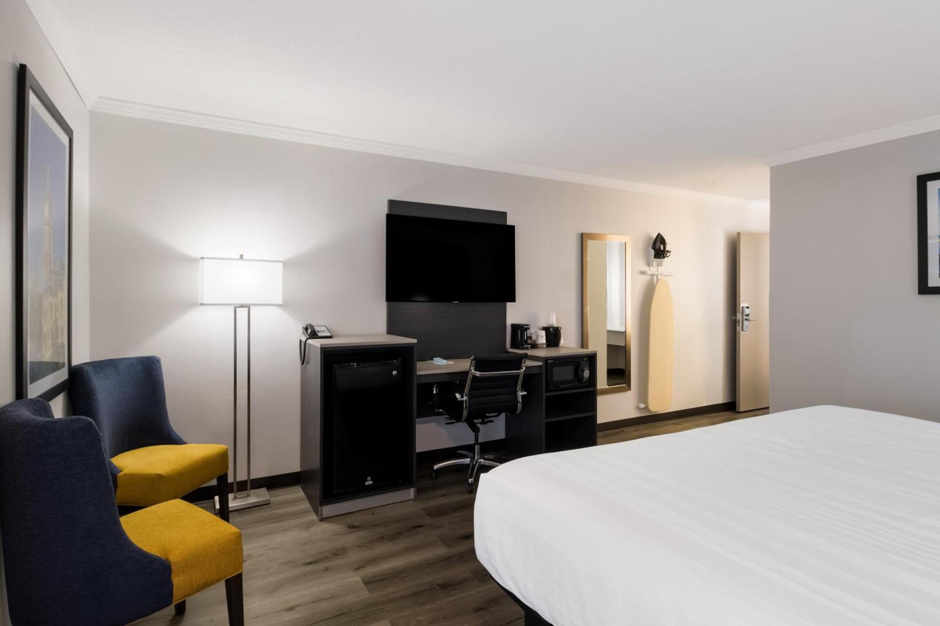 Quality Inn South Bend near Notre Dame photo 59