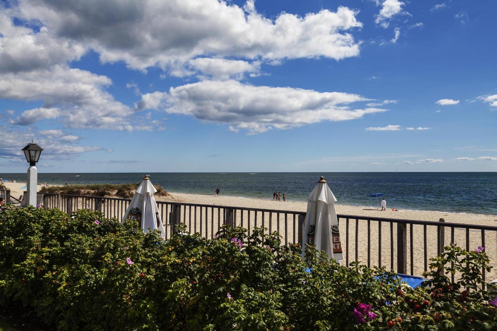 Blue Water Resort photo 10