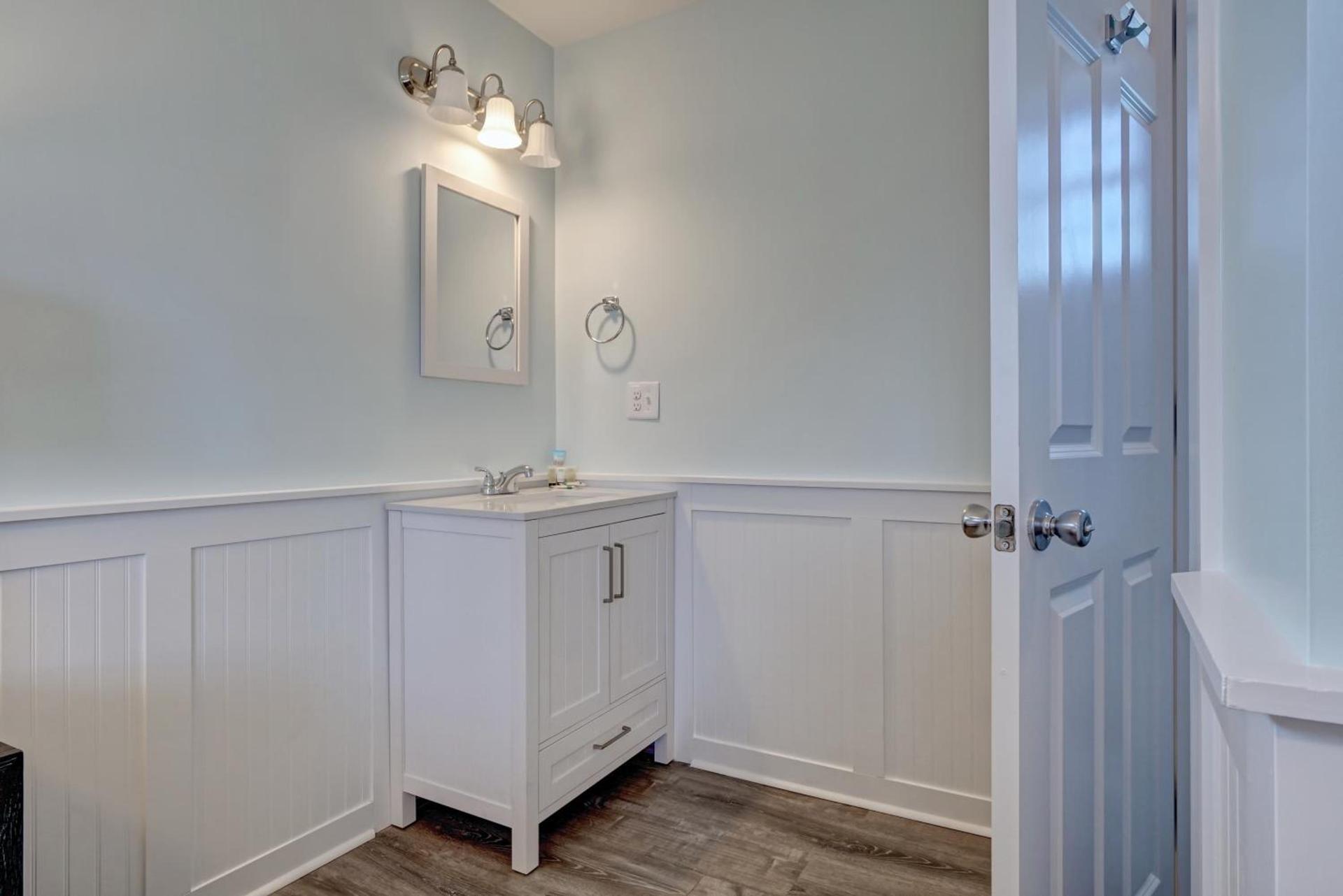 Loggerhead Inn and Suites photo 85