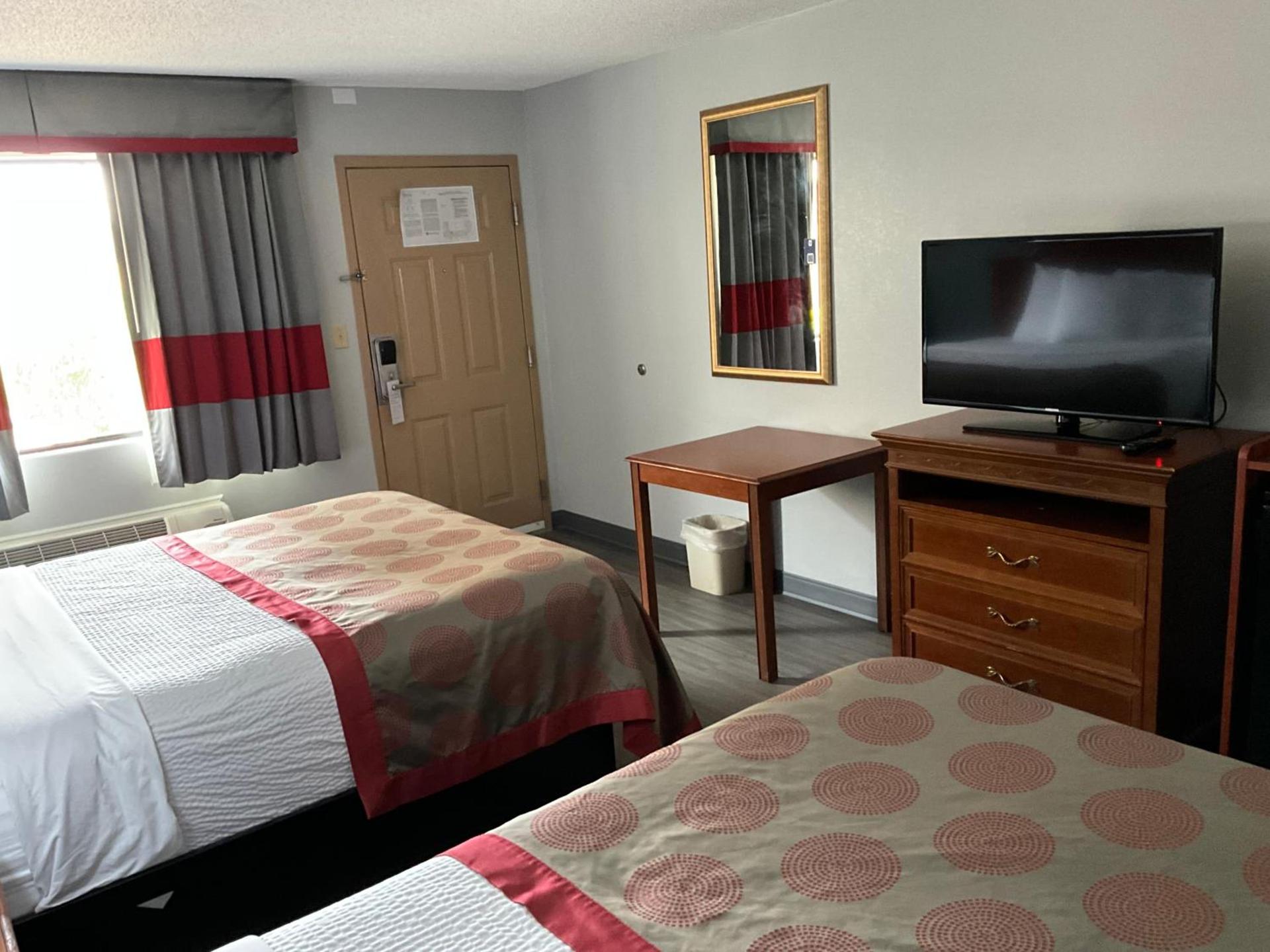 Ramada by Wyndham Macon photo 18