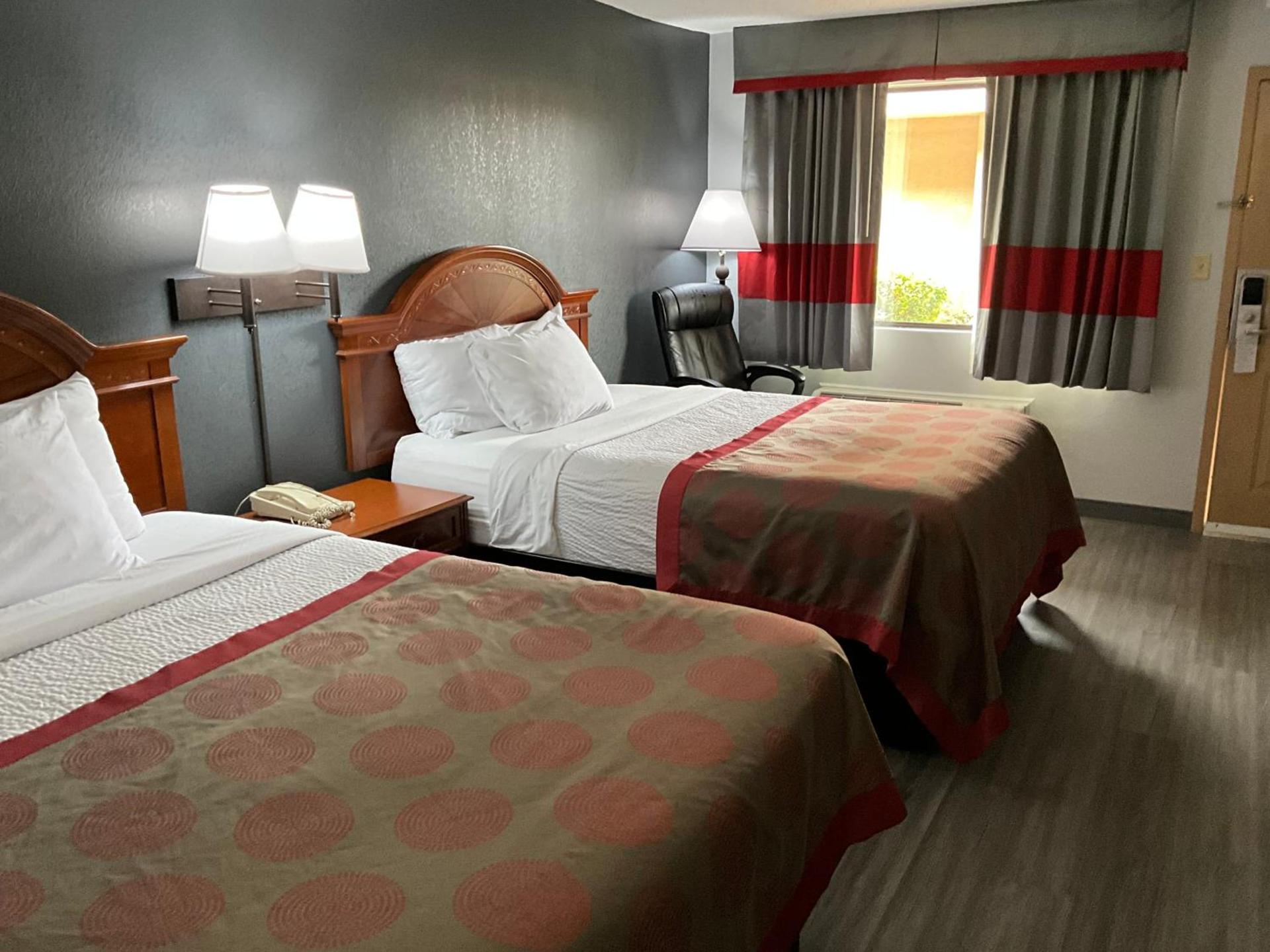 Ramada by Wyndham Macon photo 22