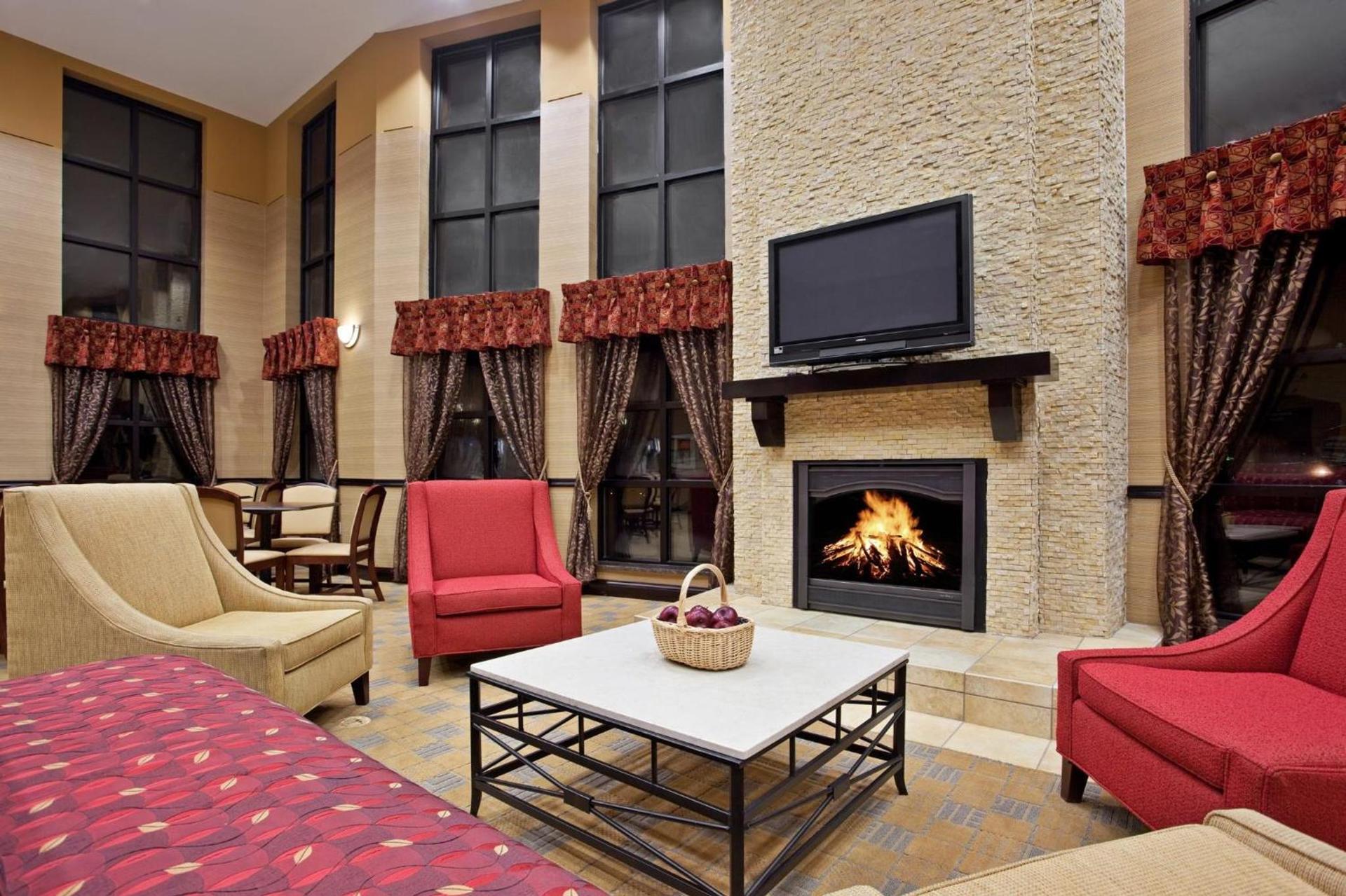 Holiday Inn Express Cincinnati West by IHG photo 23