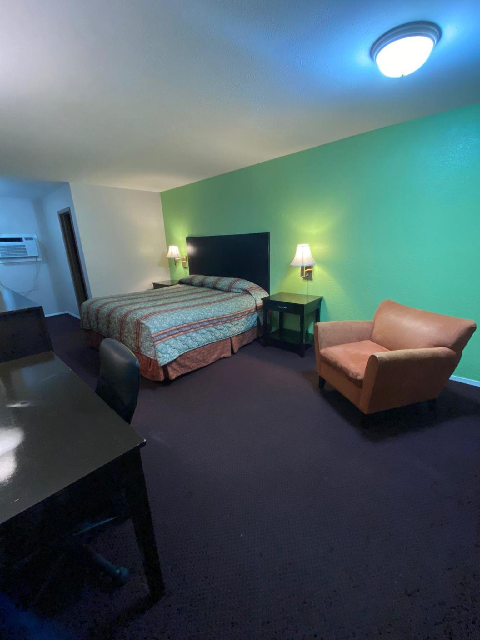 Sunrise Inn photo 9