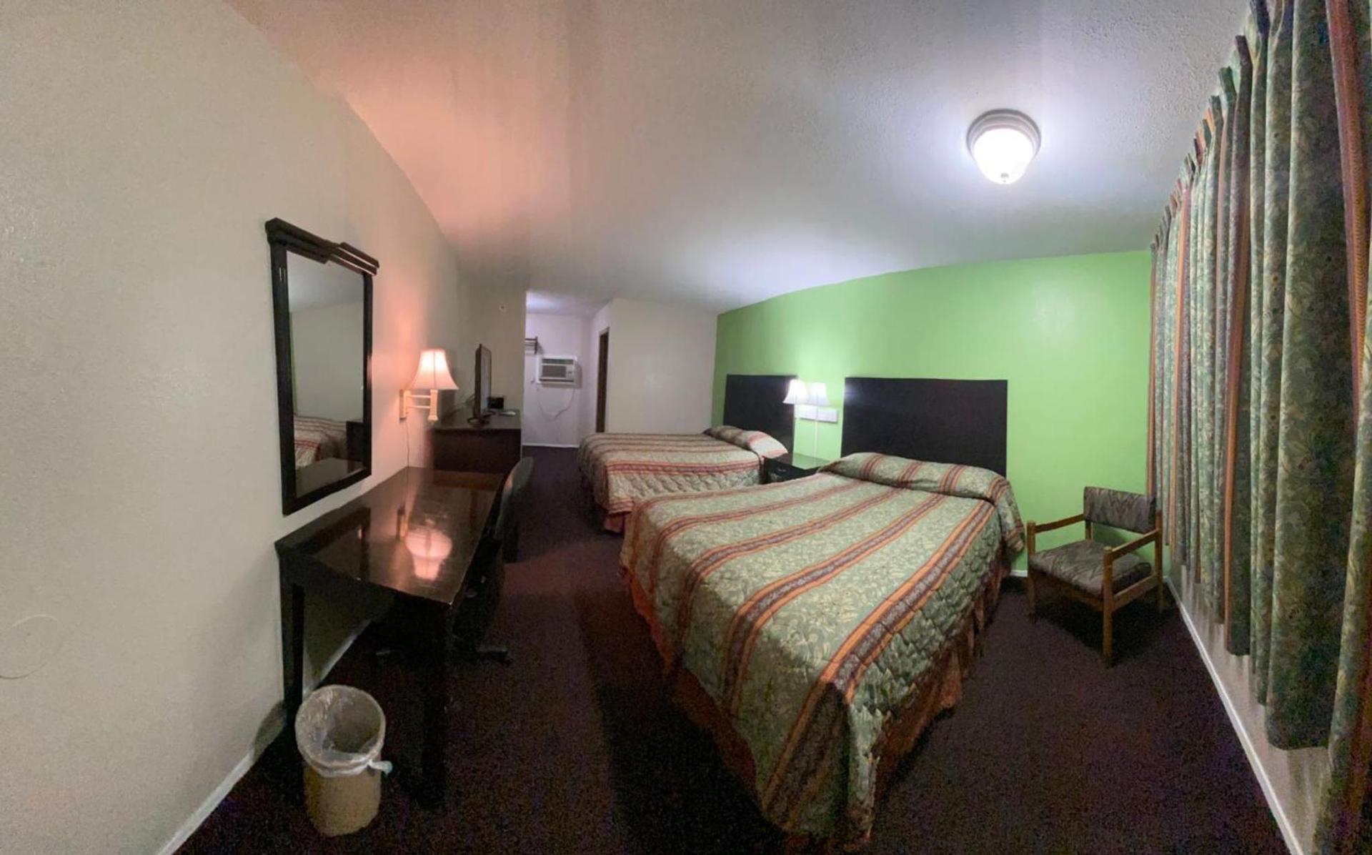 Sunrise Inn photo 10