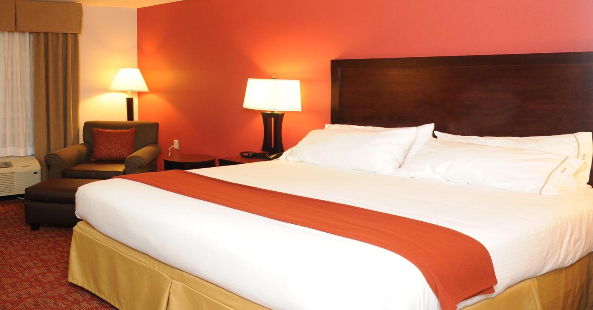 Holiday Inn Guin by IHG photo 17