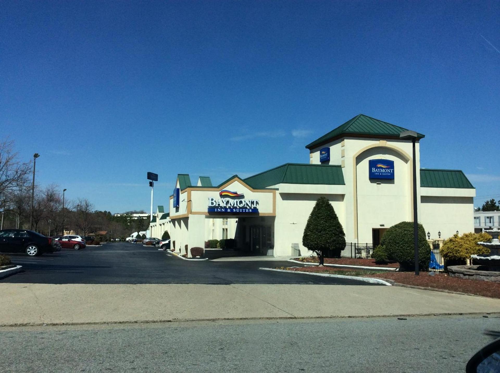 Best Western Greensboro Coliseum Inn photo 40