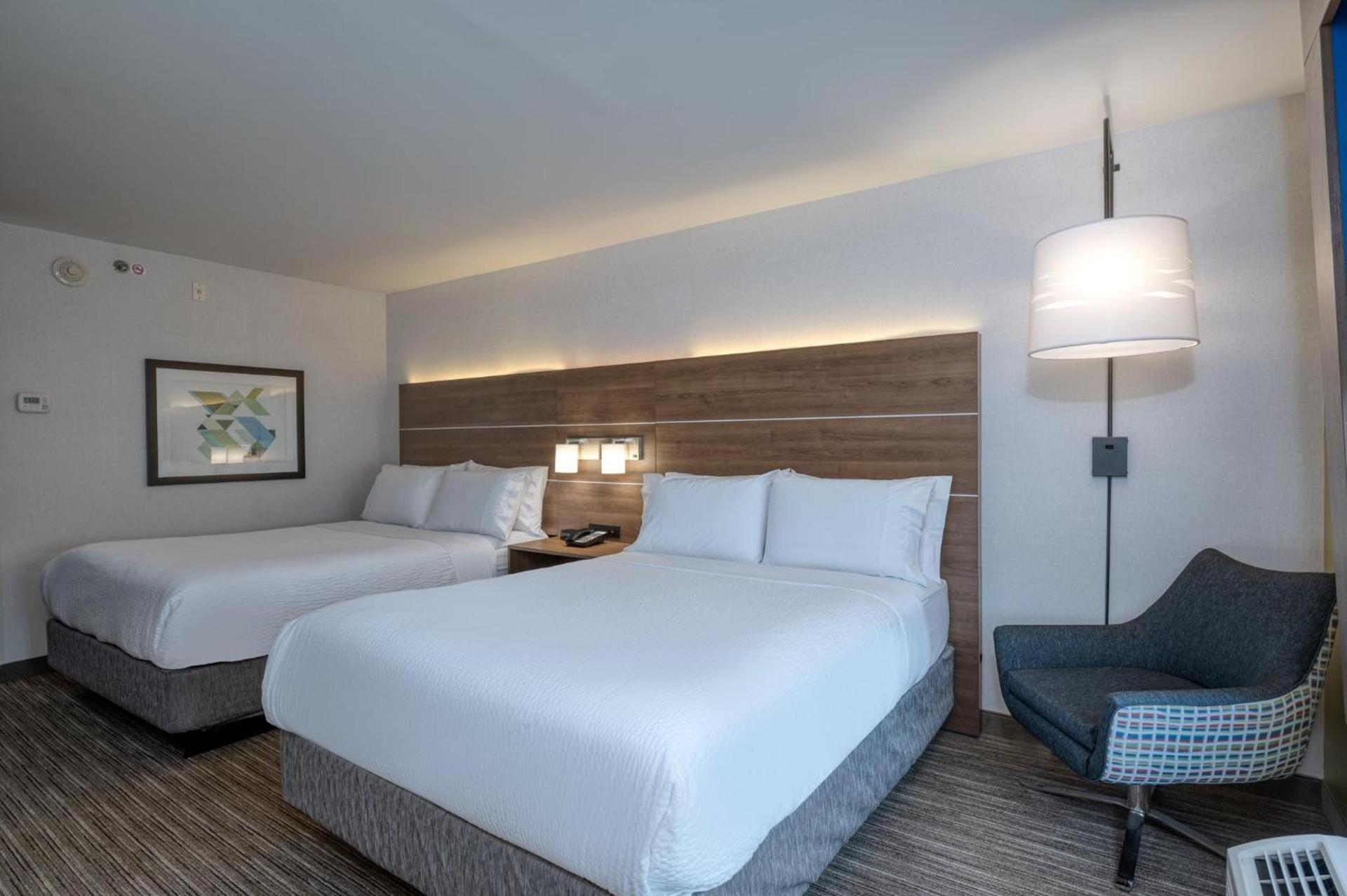 Holiday Inn Express Radcliff Fort Knox by IHG photo 47