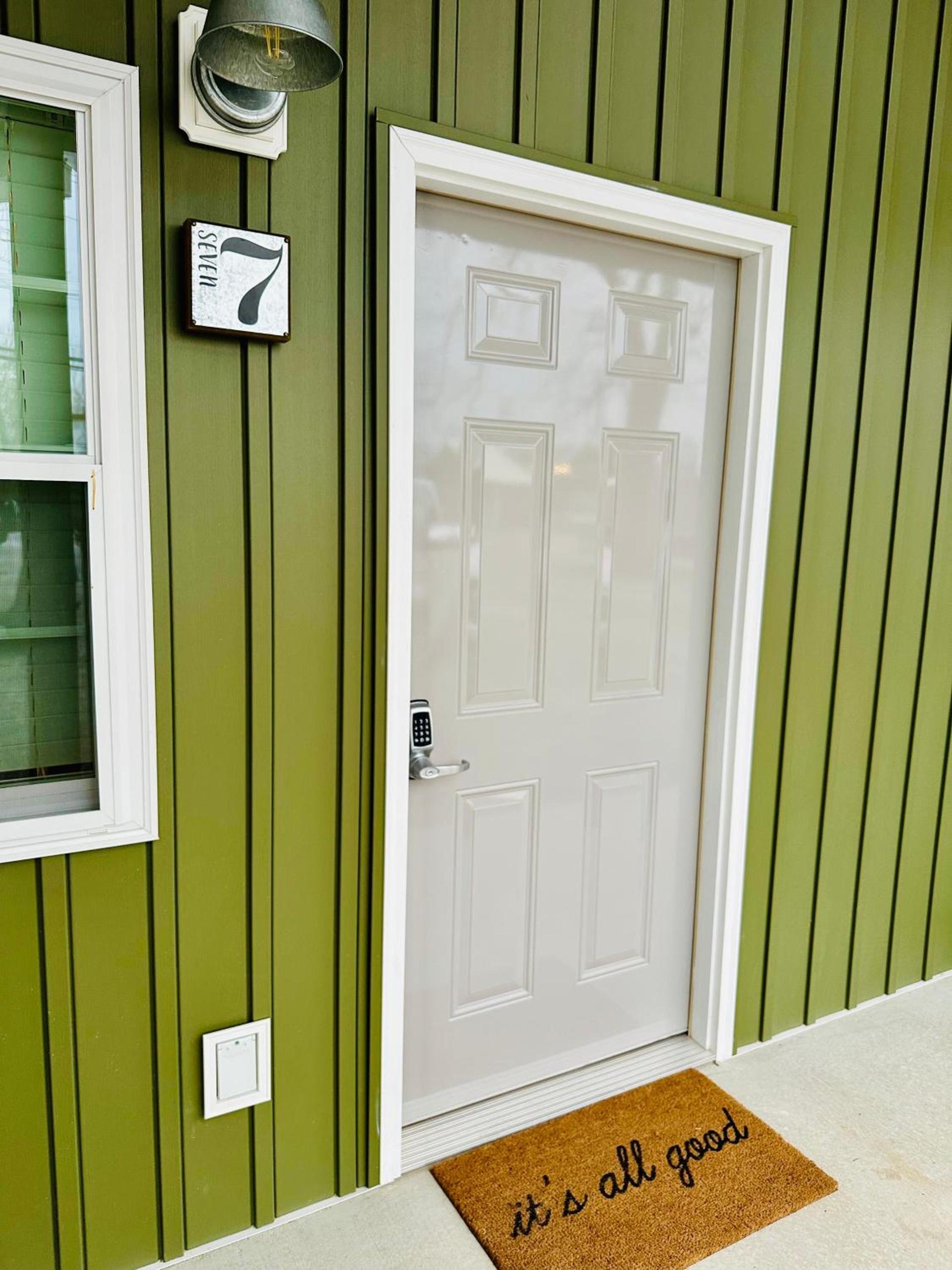 Knotty Squirrel Cabins photo 2