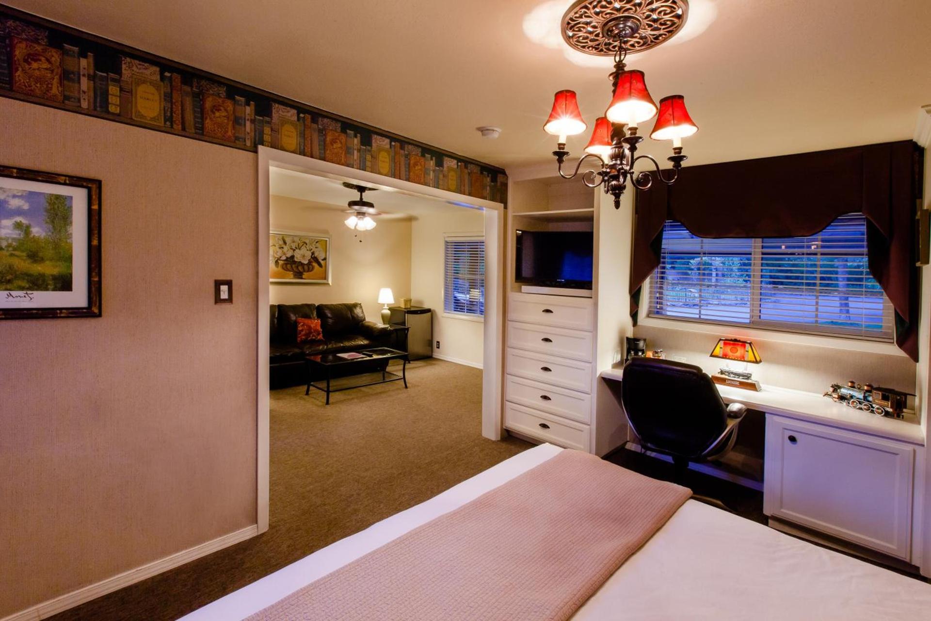 Strawberry Valley Inn photo 3